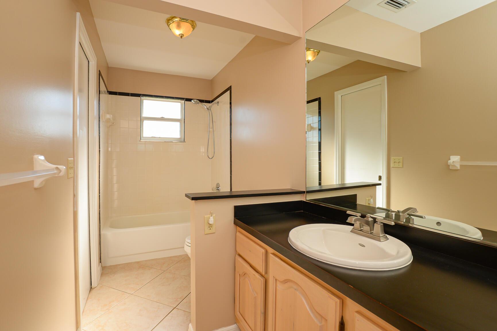 PORT ST LUCIE SECTION 13 - Residential Lease