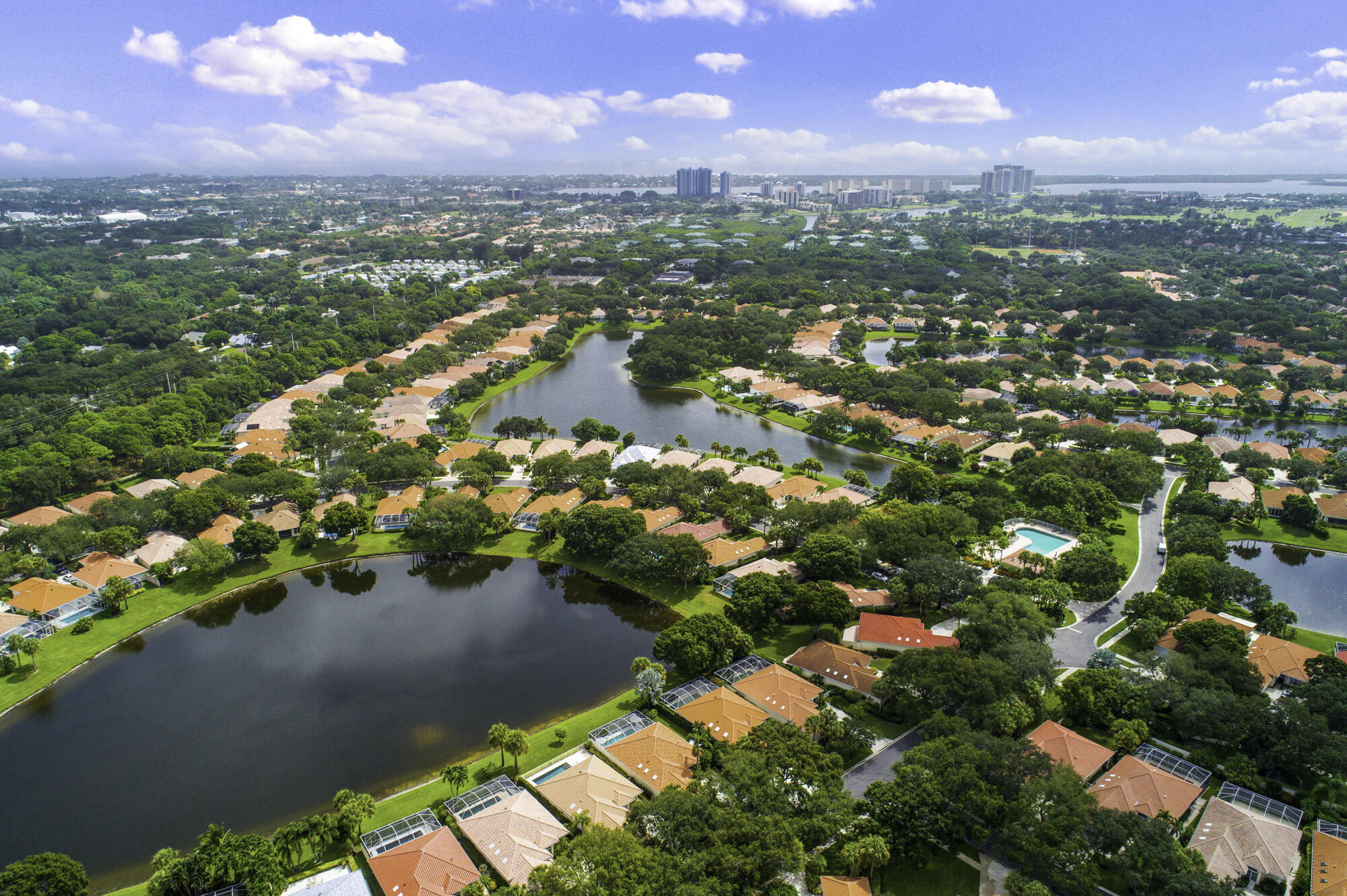 OAKS EAST - Residential