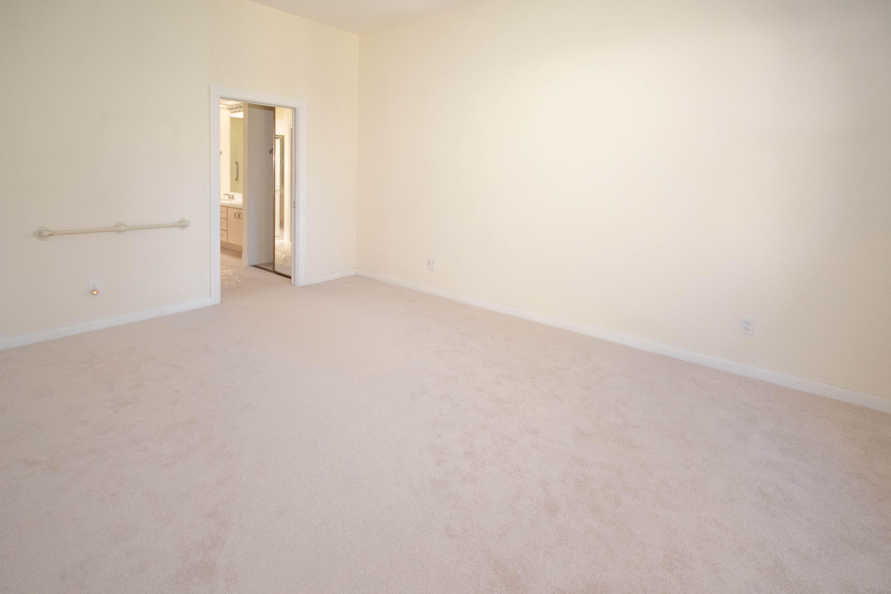 OAKS EAST - Residential