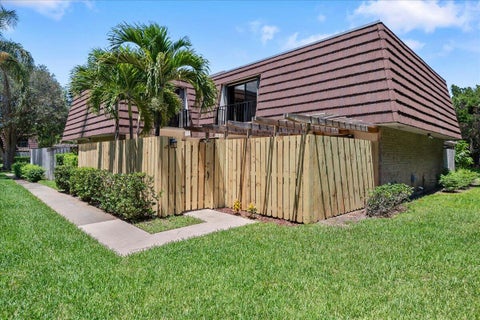Photo of 2108 21st Lane, Palm Beach Gardens, FL 33418 (MLS # B26045485)
