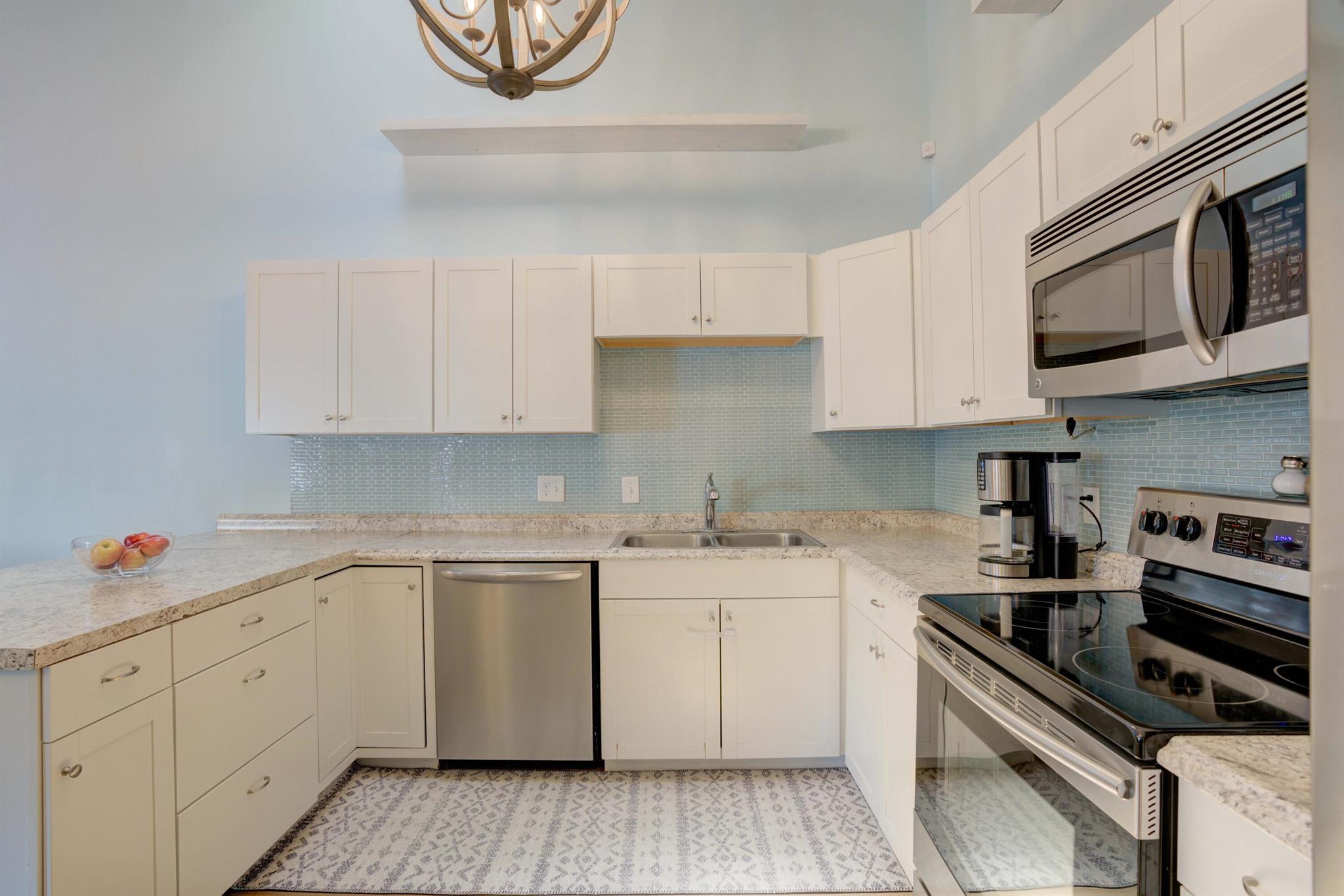 WESTWOOD GARDENS 1 - Residential