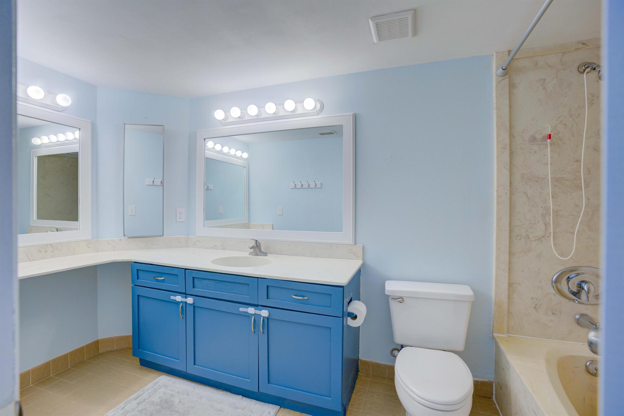 WESTWOOD GARDENS 1 - Residential