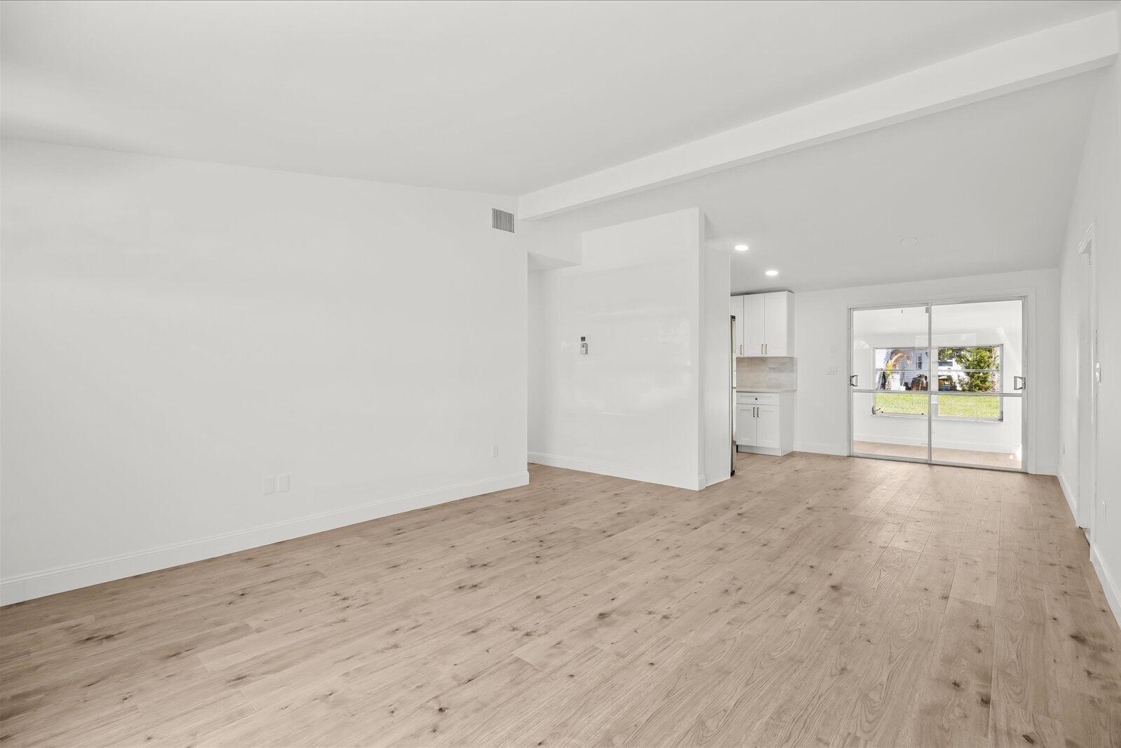 RIVER PARK UNIT 6 - Residential