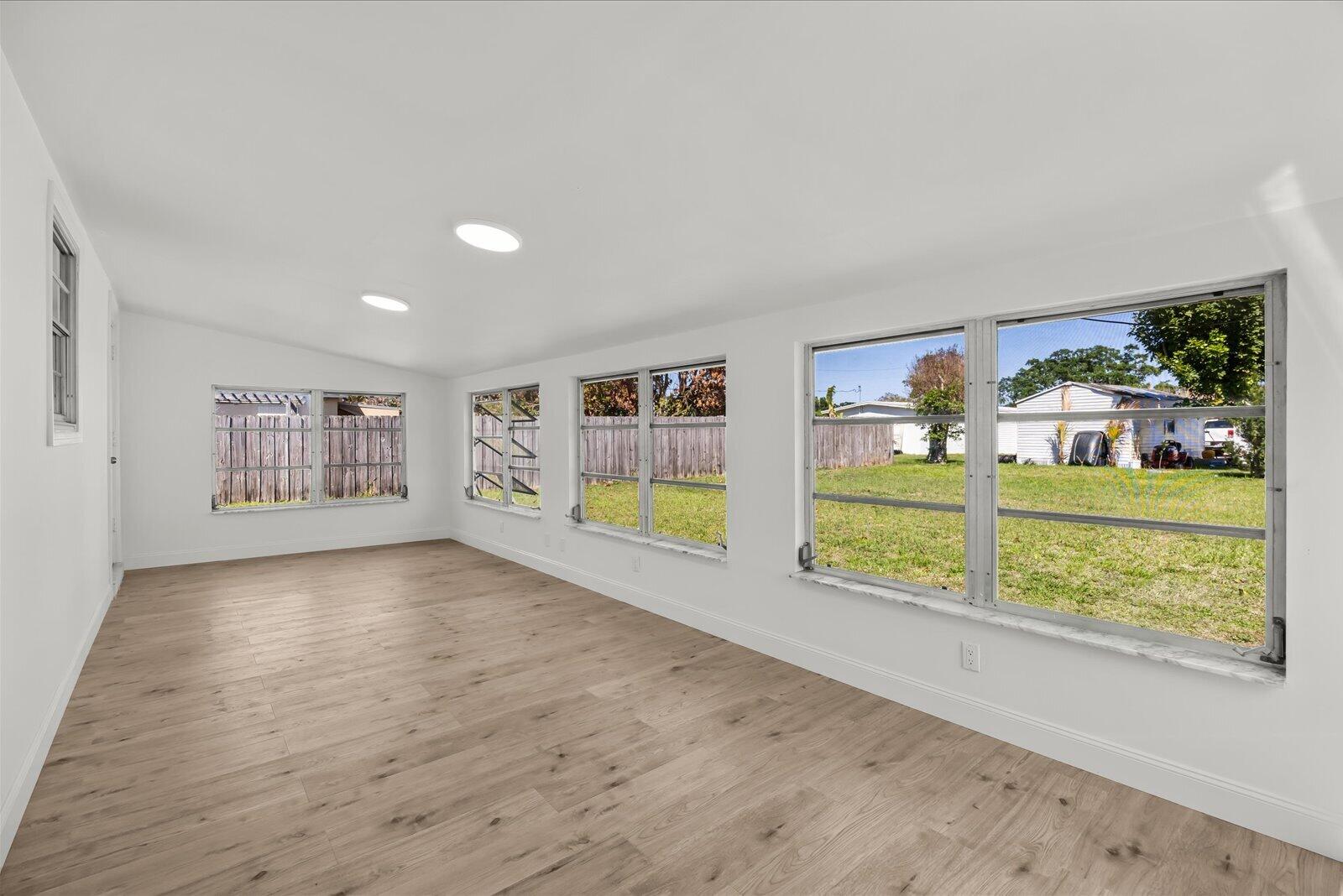 RIVER PARK UNIT 6 - Residential