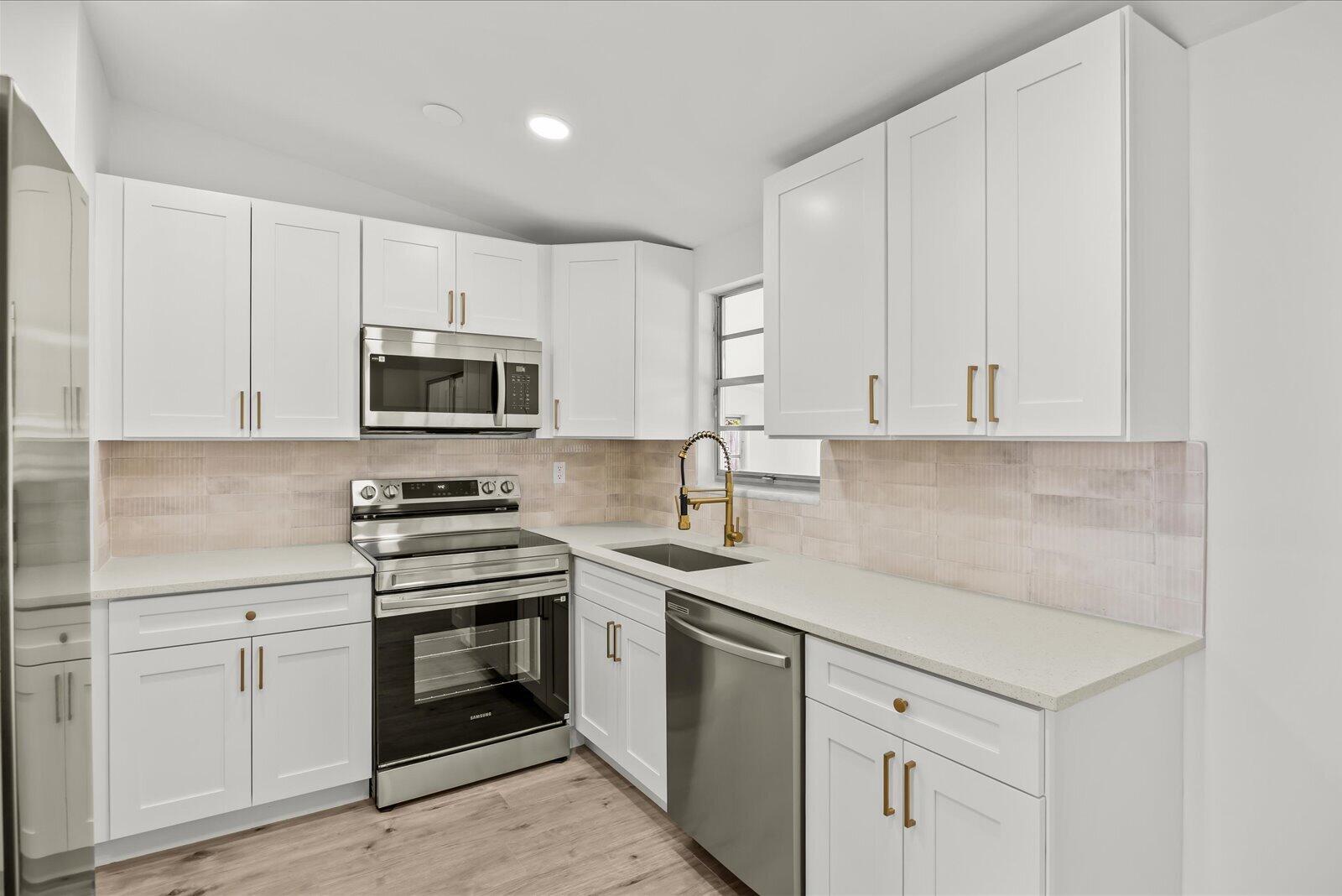 RIVER PARK UNIT 6 - Residential