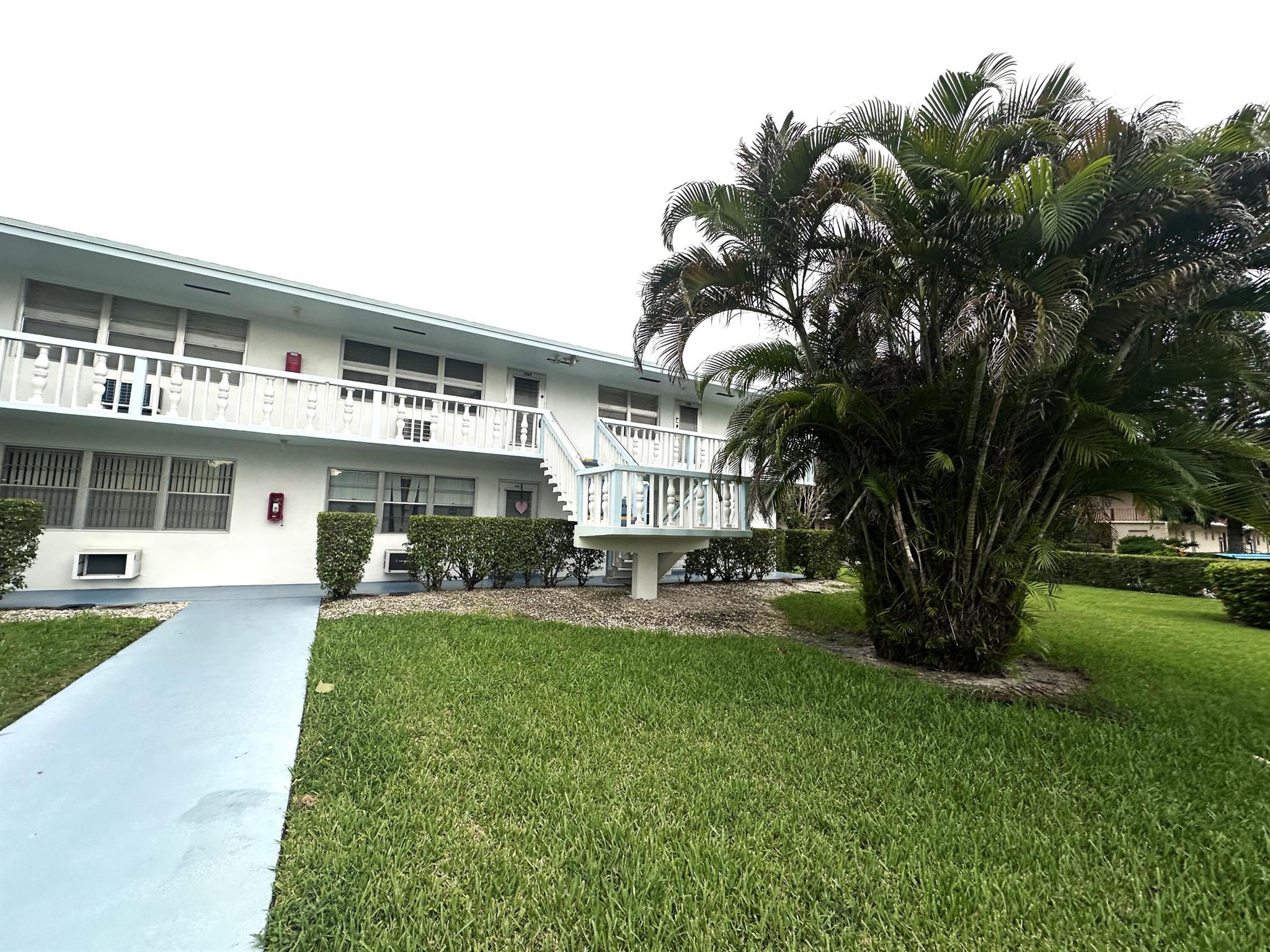 DORCHESTER CONDO - Residential Lease