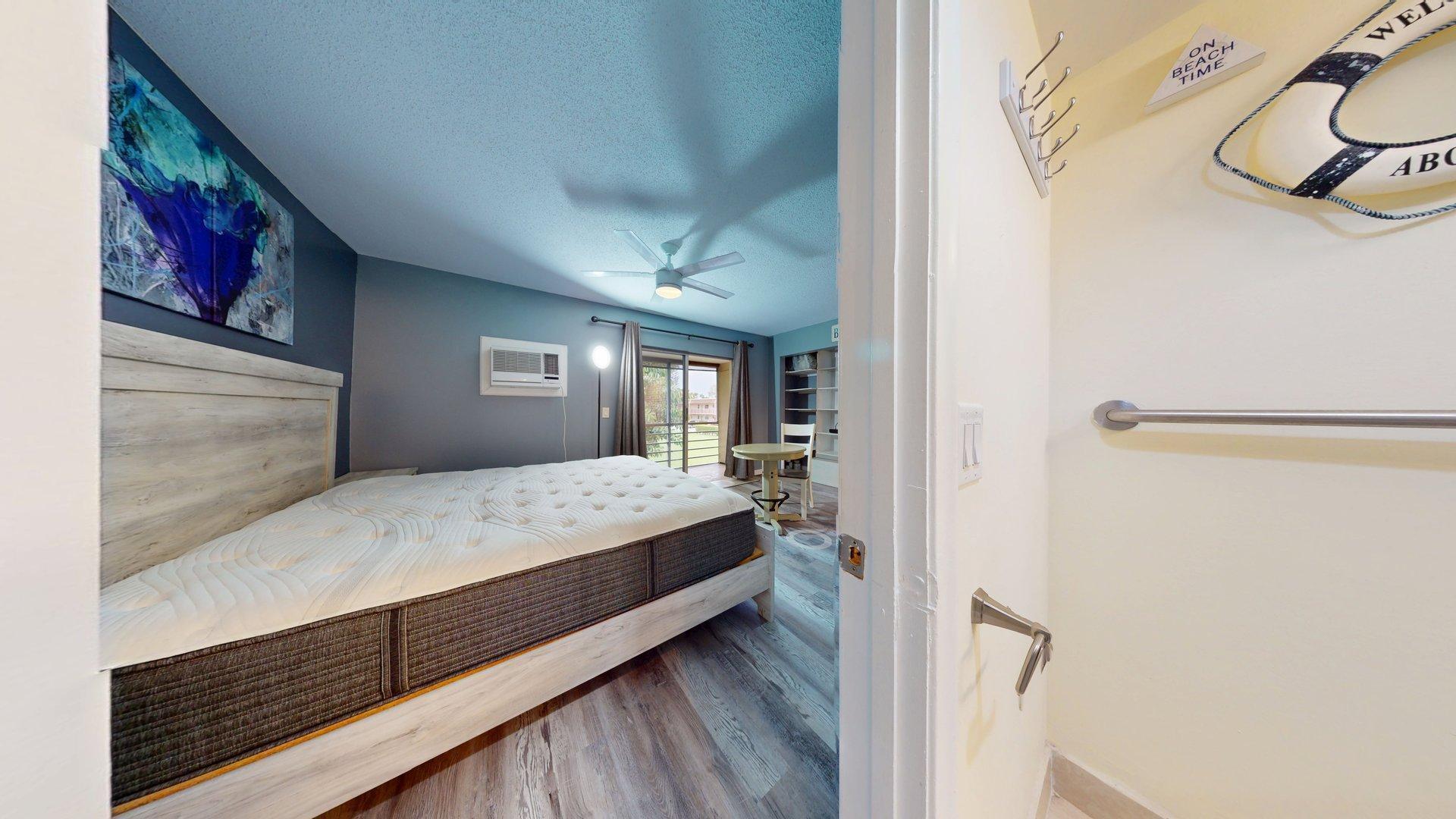 DORCHESTER CONDO - Residential Lease