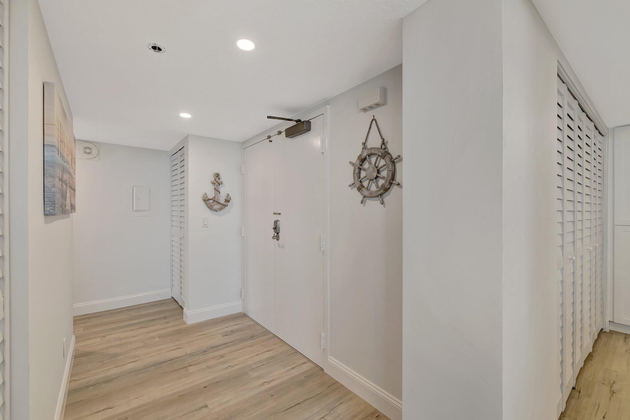 SANDS ON THE OCEAN SECTIO - Residential