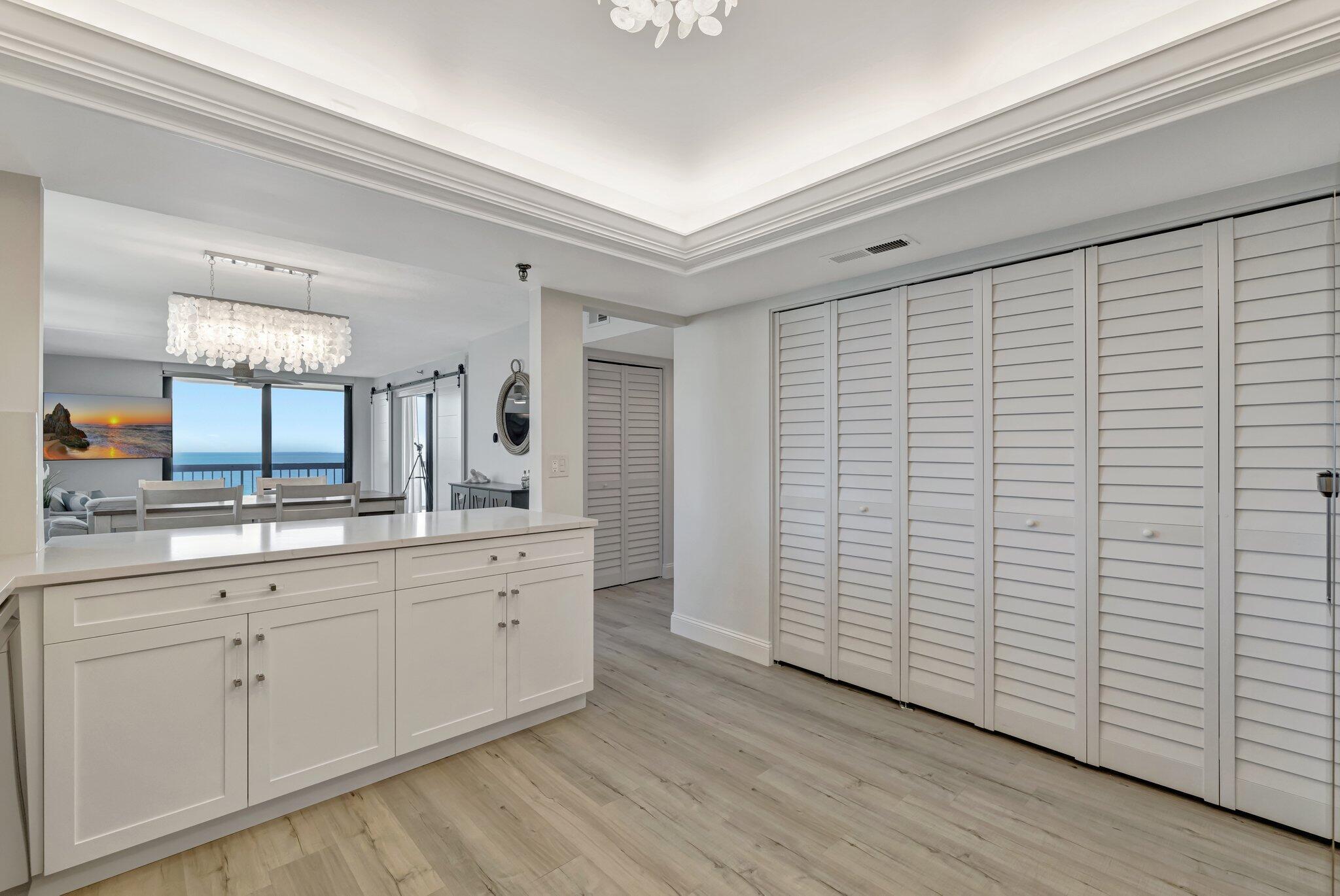 SANDS ON THE OCEAN SECTIO - Residential