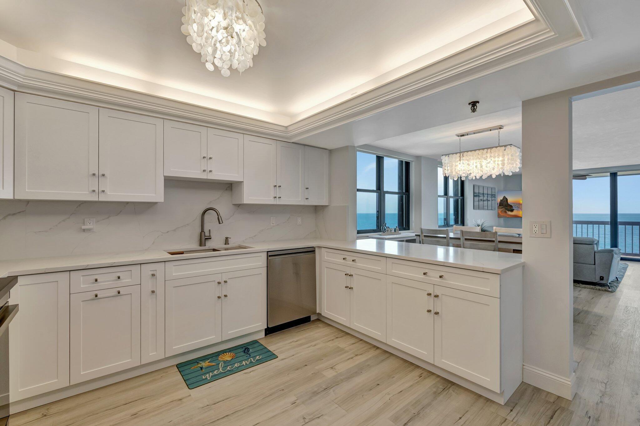 SANDS ON THE OCEAN SECTIO - Residential