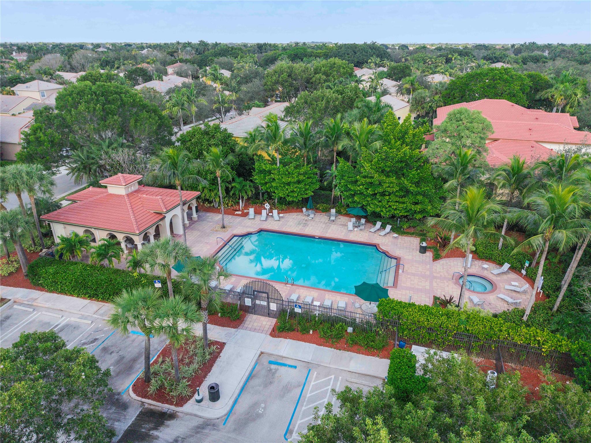 HERON BAY SOUTH - Residential