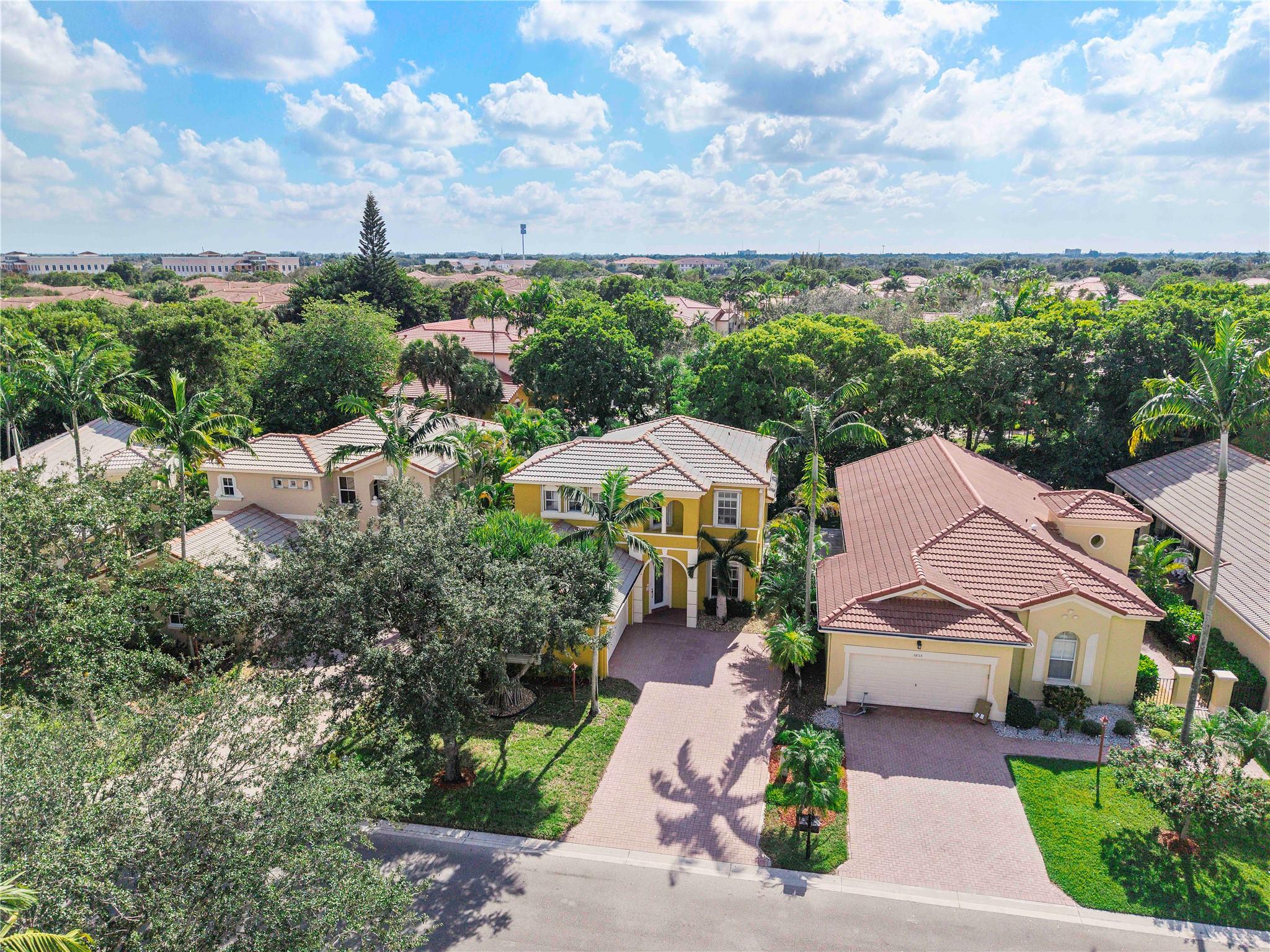 HERON BAY SOUTH - Residential