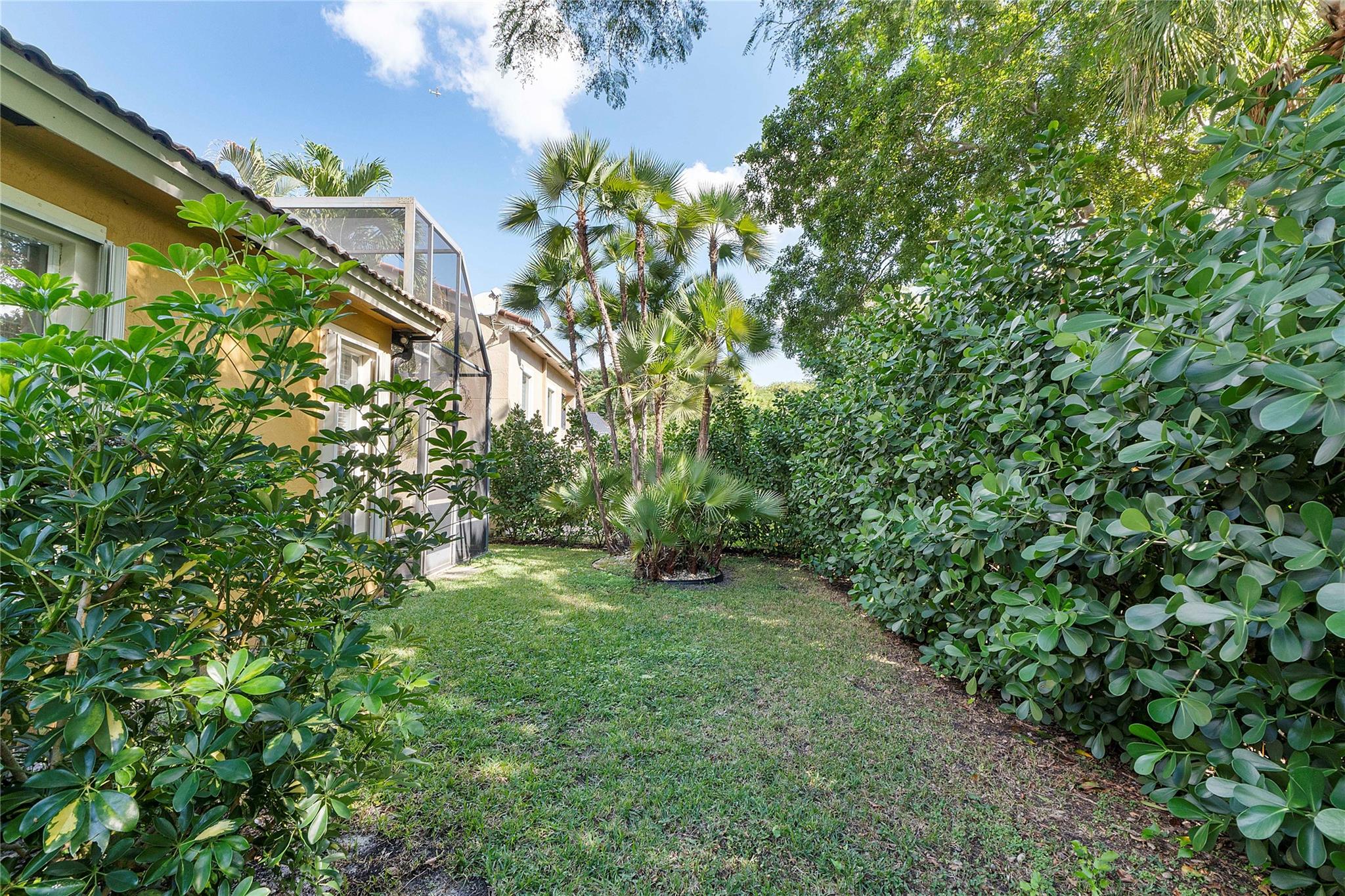 HERON BAY SOUTH - Residential