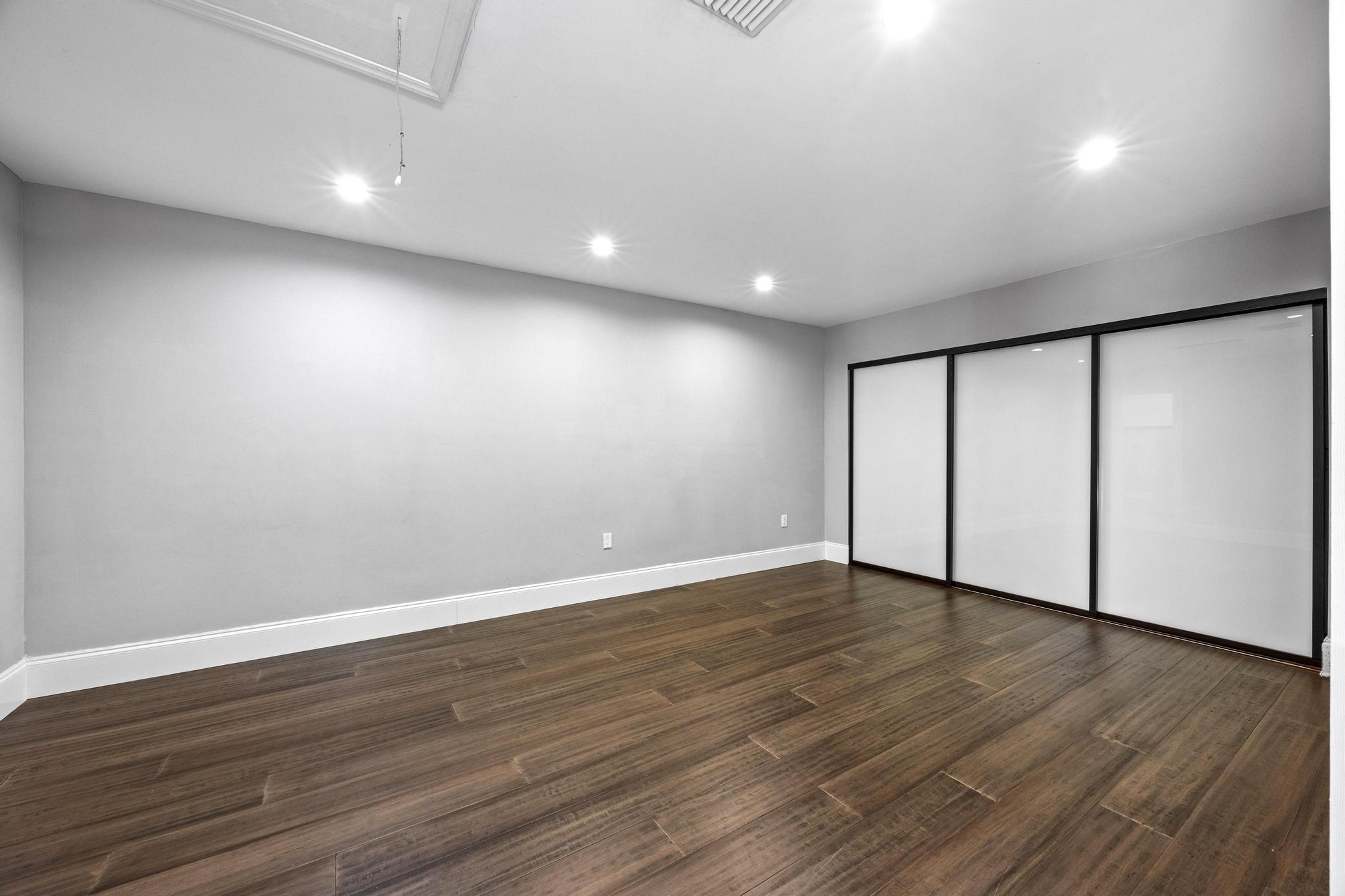 Scarborough I 119-38 B - Residential Lease