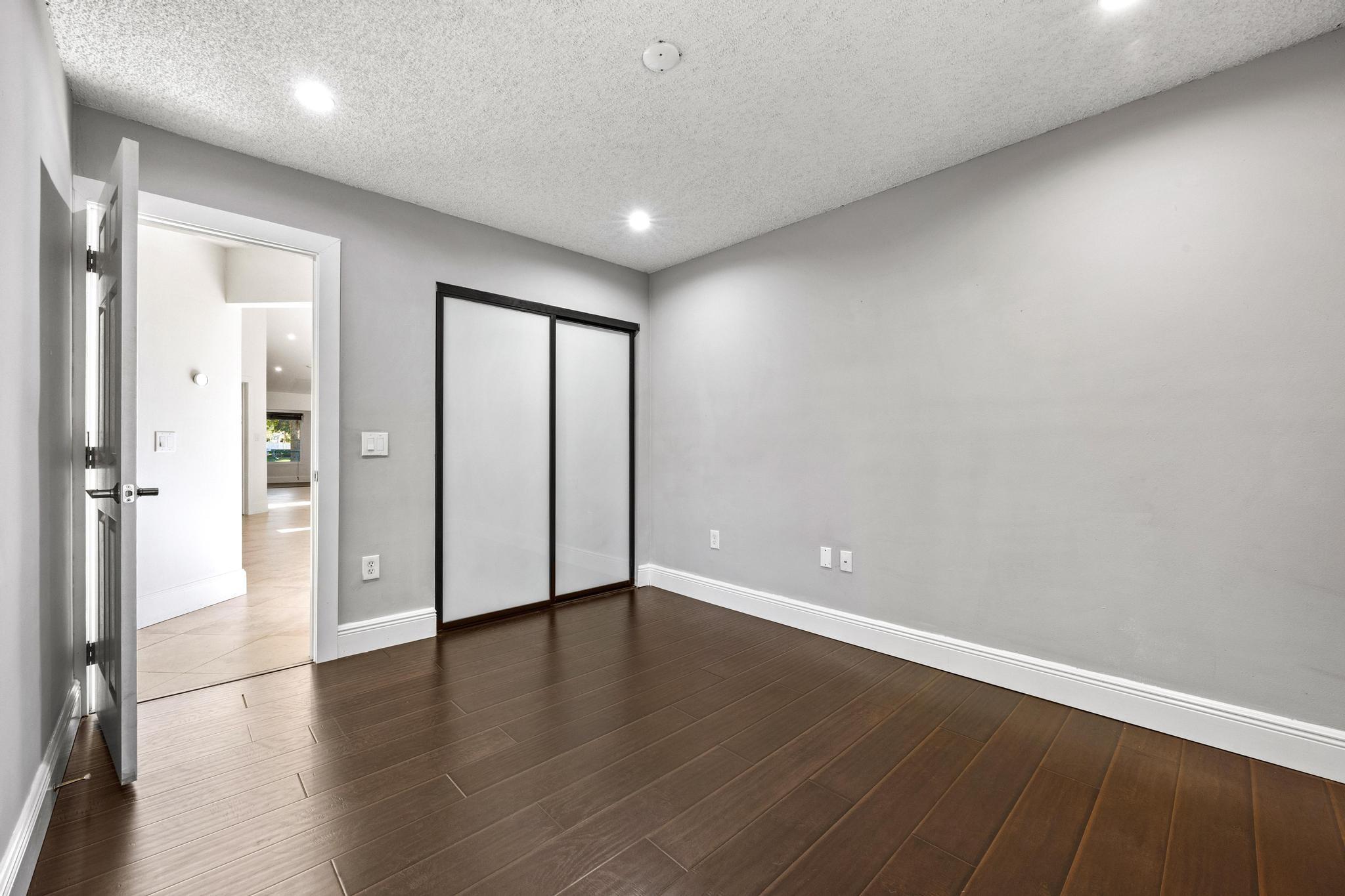 Scarborough I 119-38 B - Residential Lease