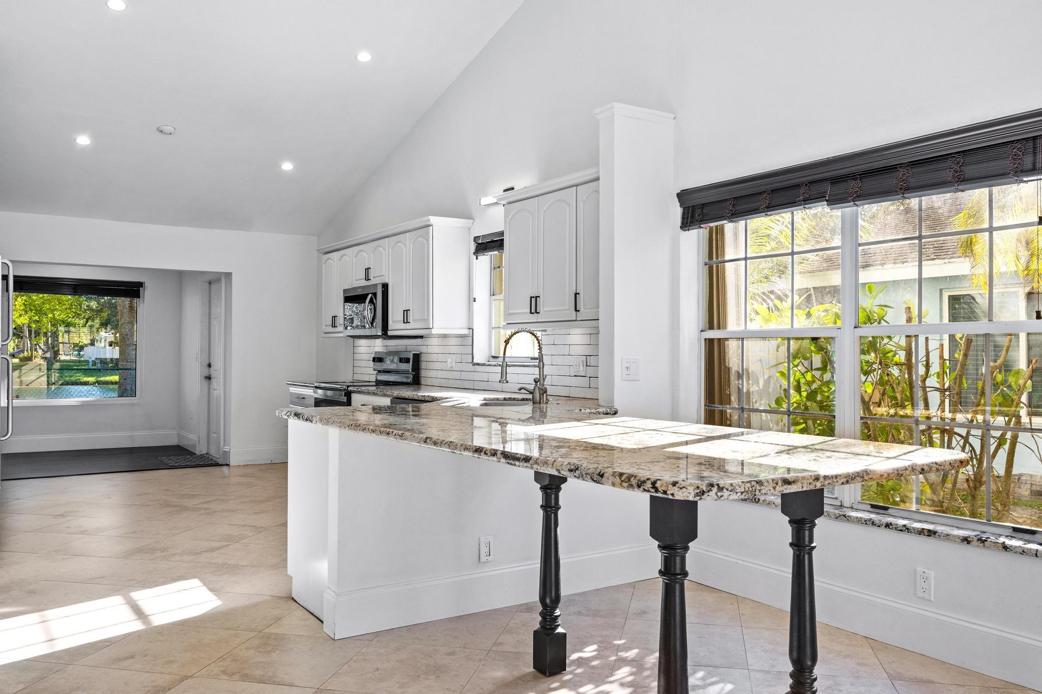 Scarborough I 119-38 B - Residential Lease