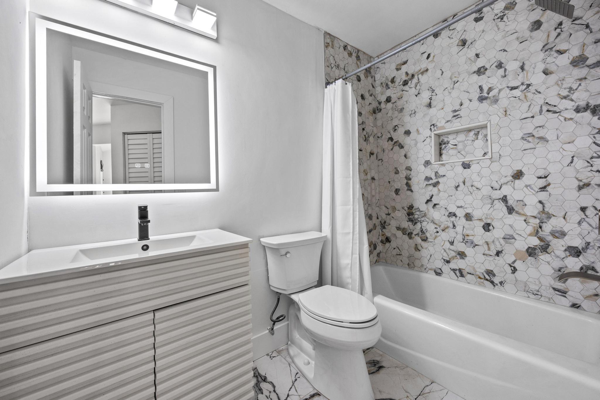 Scarborough I 119-38 B - Residential Lease