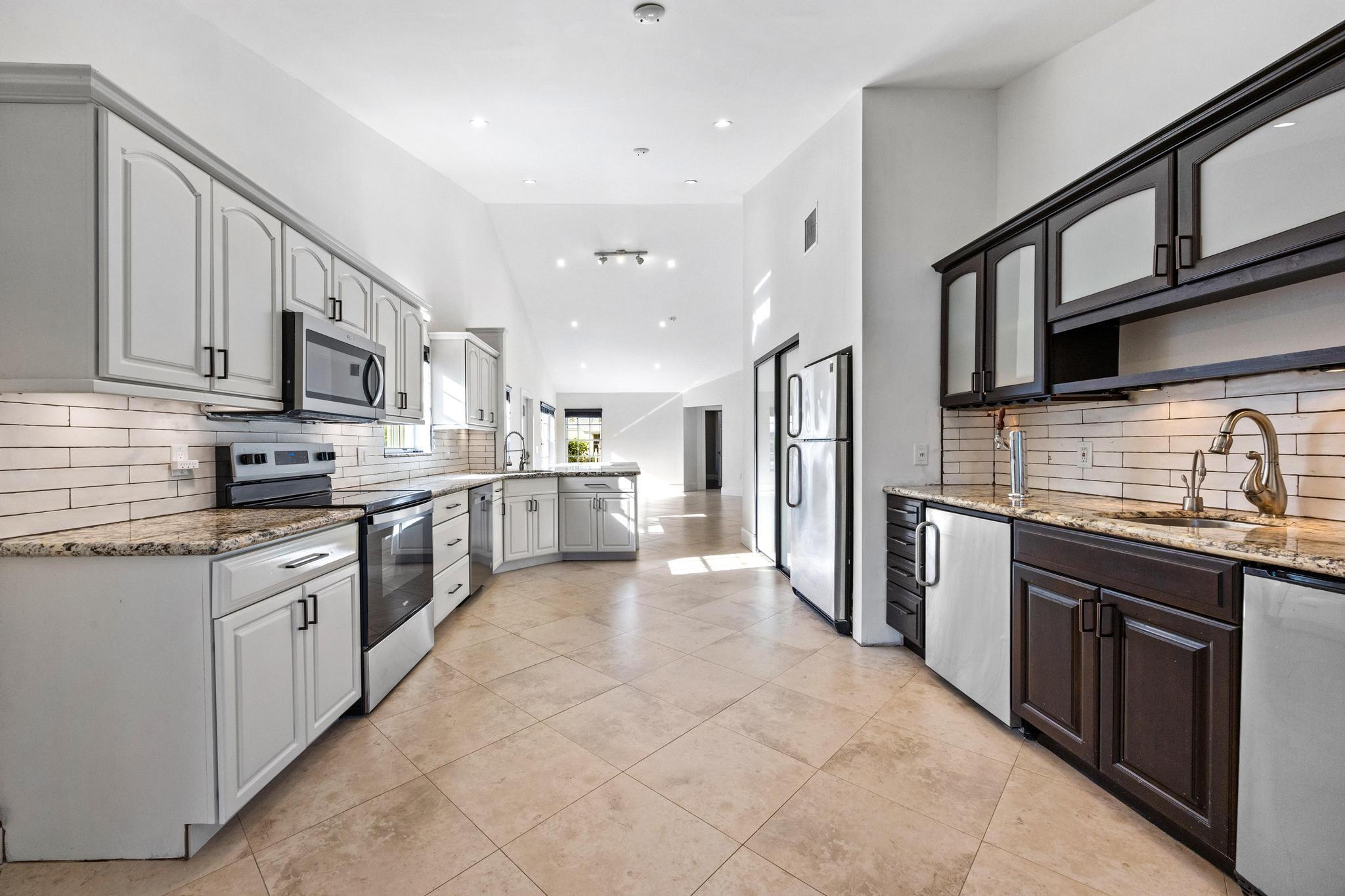 Scarborough I 119-38 B - Residential Lease