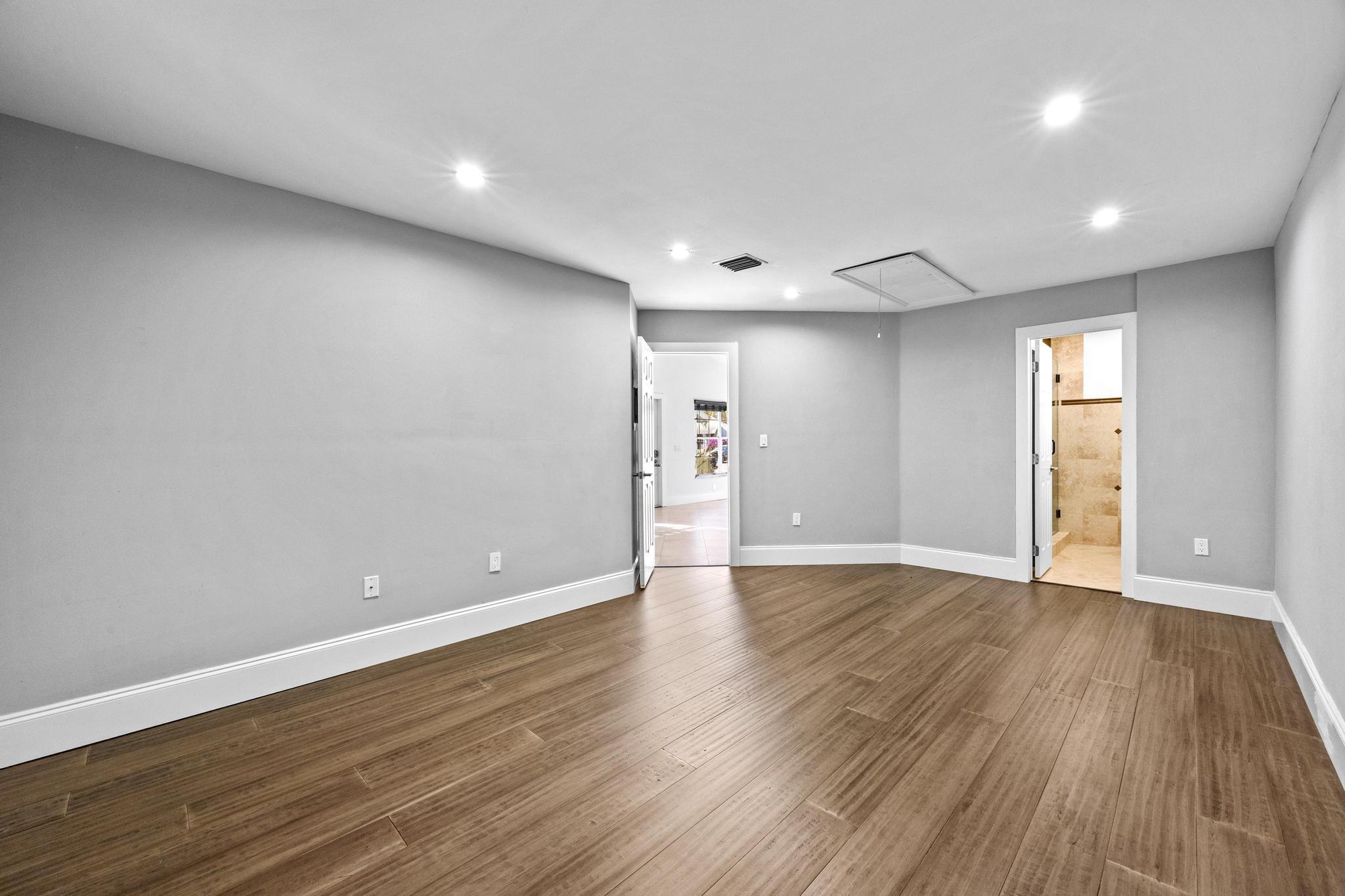 Scarborough I 119-38 B - Residential Lease