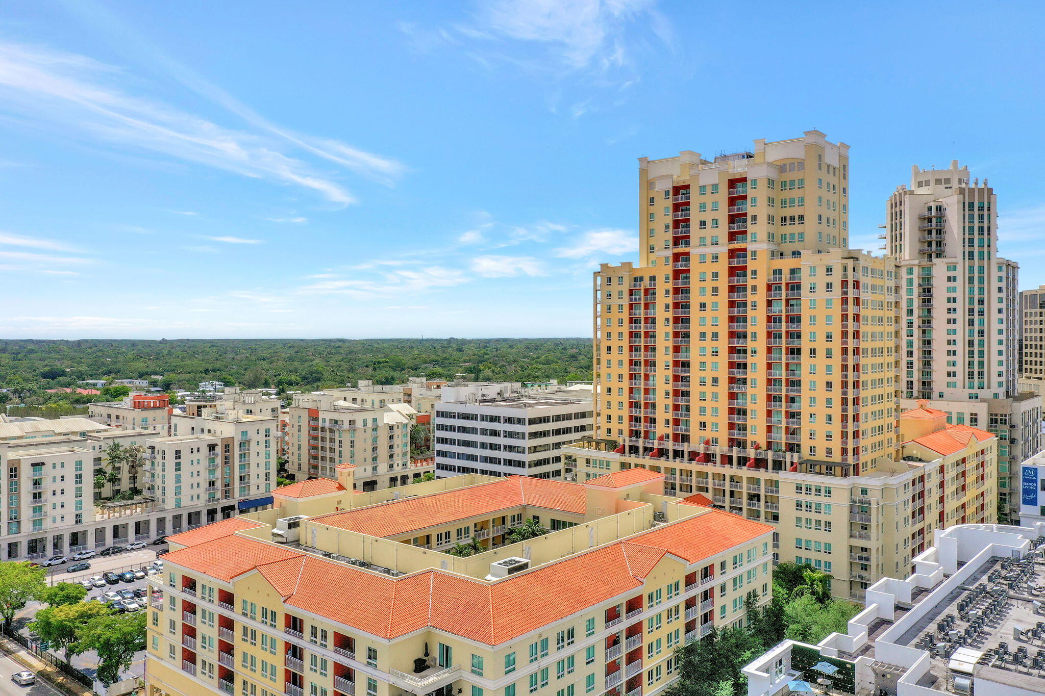 TOSCANO CONDO - Residential