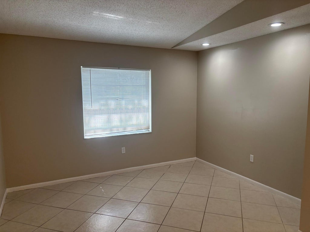 Photo of 2011 Oleander Boulevard #C, Fort Pierce, FL 34950 (MLS # R11168802)
