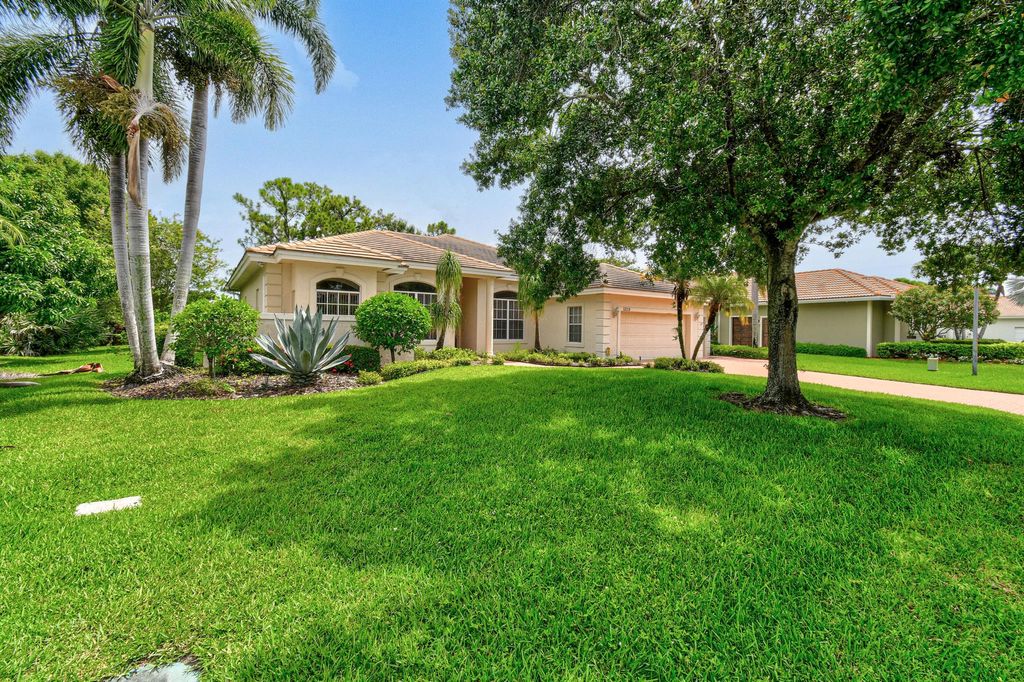 Photo of 5219 SE Lost Lake Way, Hobe Sound, FL 33455 (MLS # R11107452)