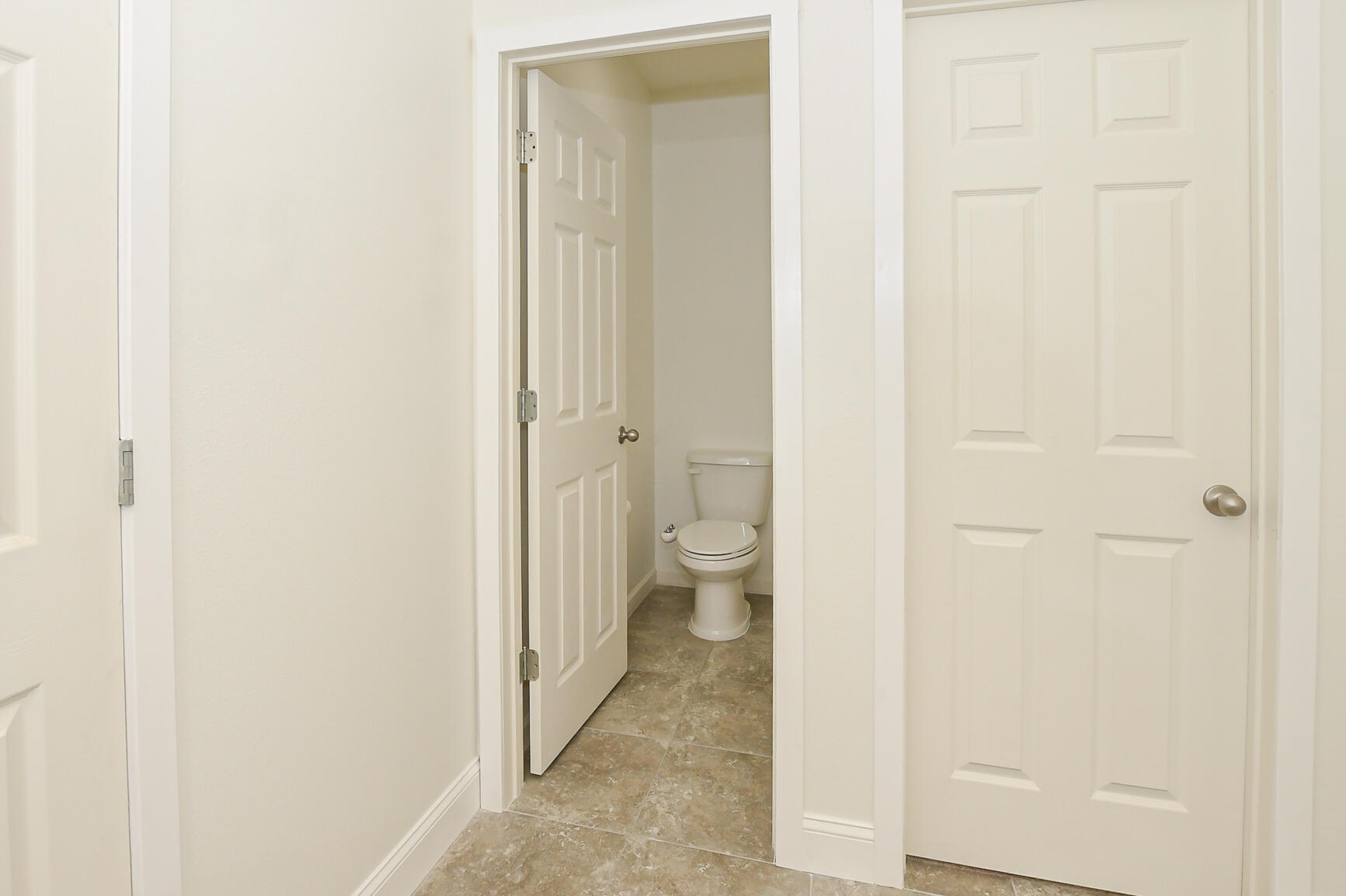 CROSSTOWN COMMONS - Residential