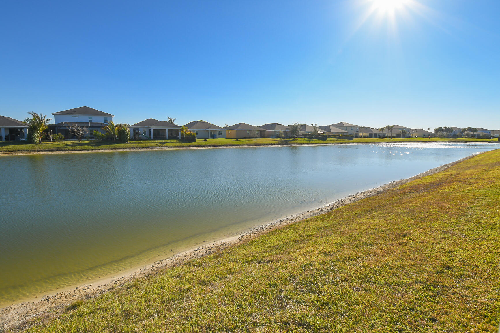 CROSSTOWN COMMONS - Residential