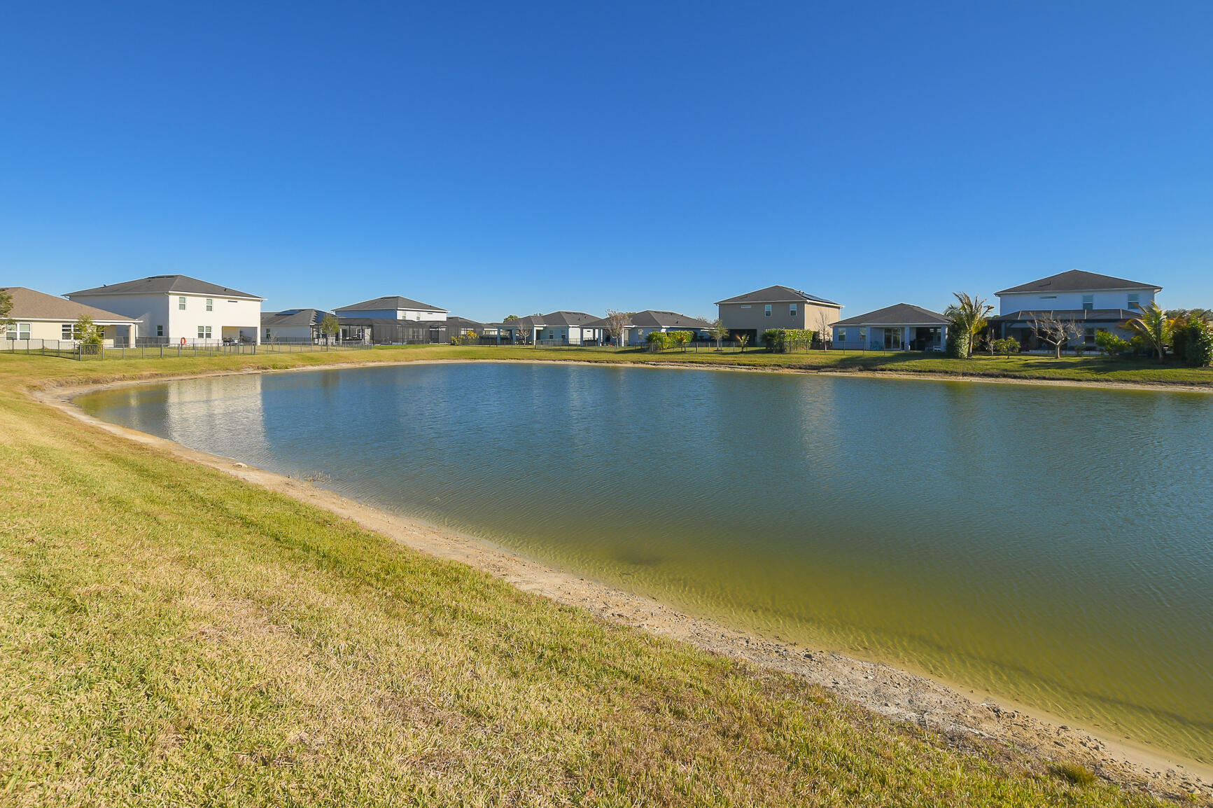 CROSSTOWN COMMONS - Residential