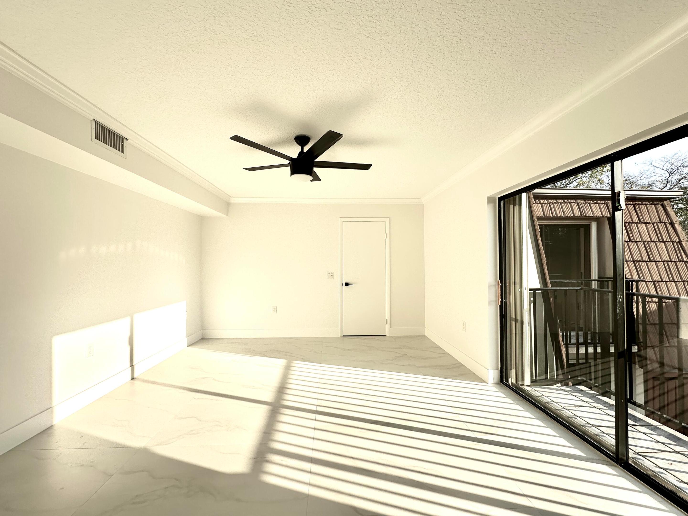 PINE ISLAND RIDGE SECTION EIGHT - Residential