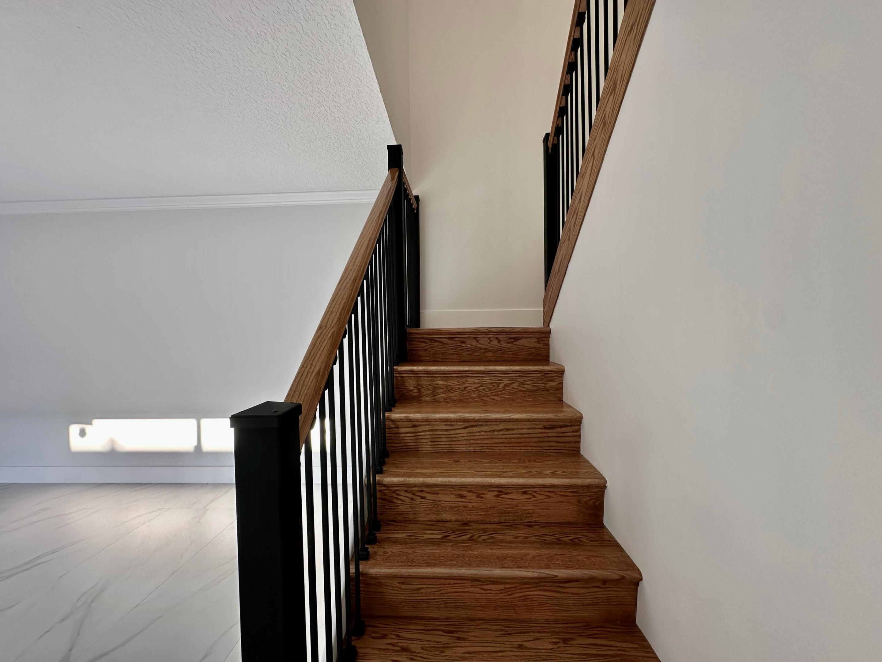 PINE ISLAND RIDGE SECTION EIGHT - Residential
