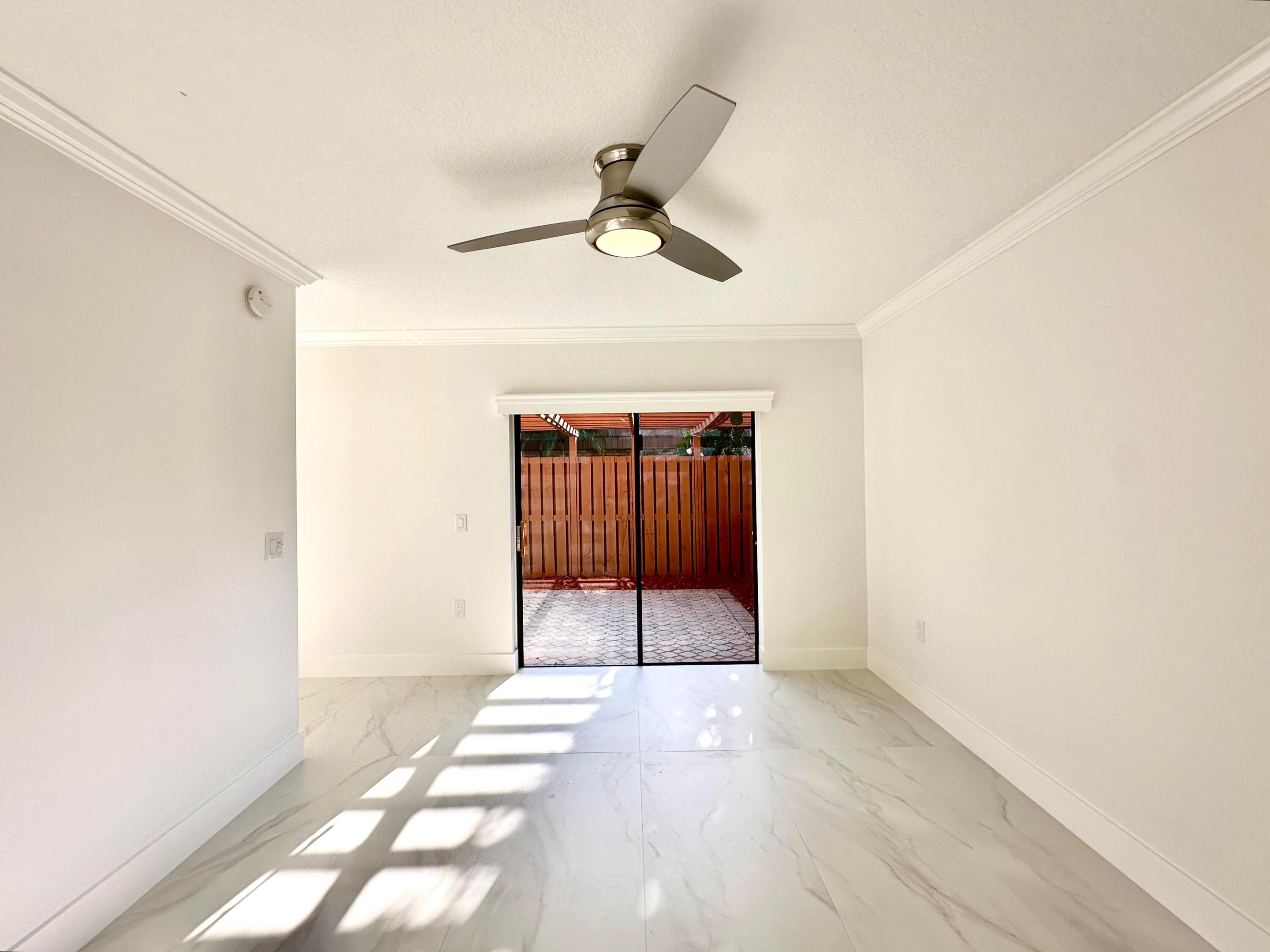 PINE ISLAND RIDGE SECTION EIGHT - Residential