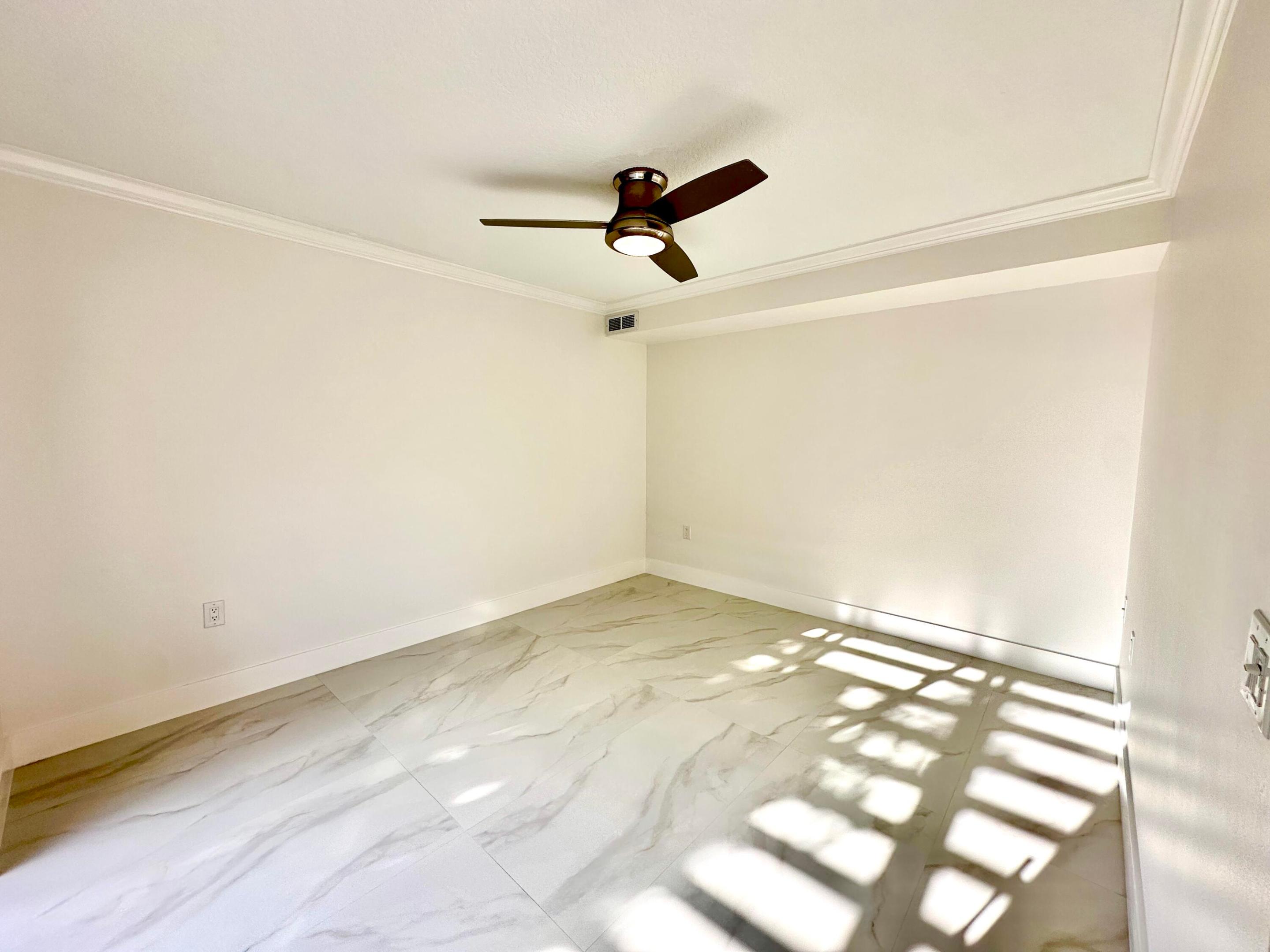 PINE ISLAND RIDGE SECTION EIGHT - Residential