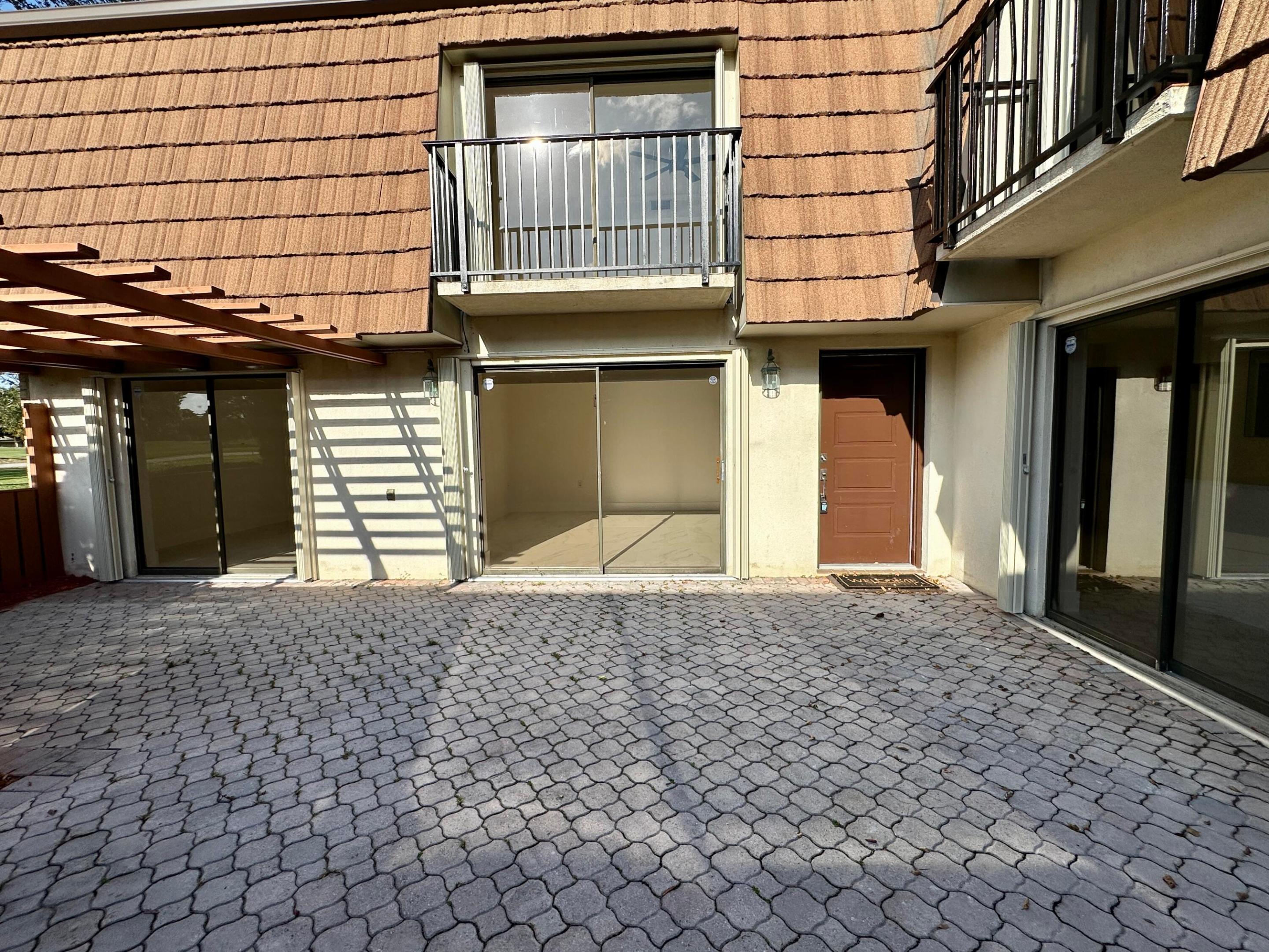 PINE ISLAND RIDGE SECTION EIGHT - Residential