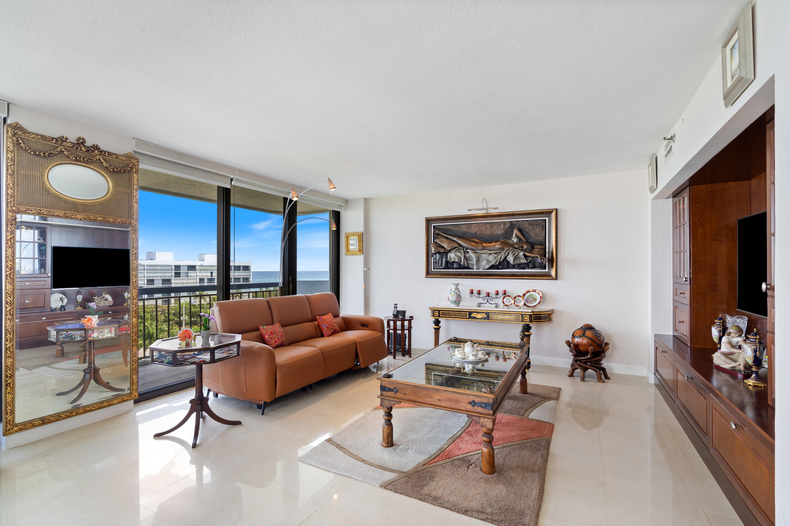 2003 N Ocean Boulevard 902
