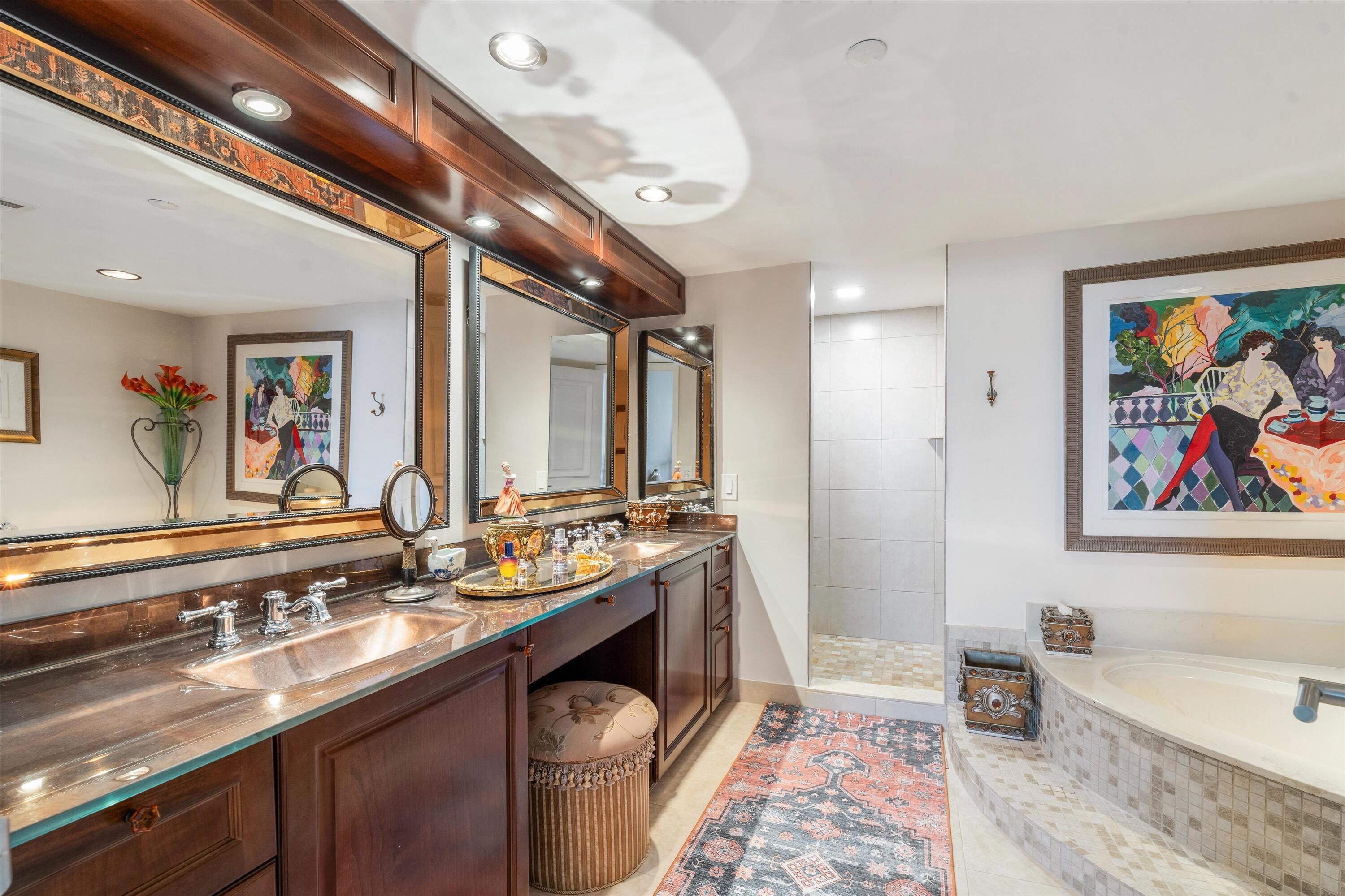 LA FONTANA CONDO - Residential