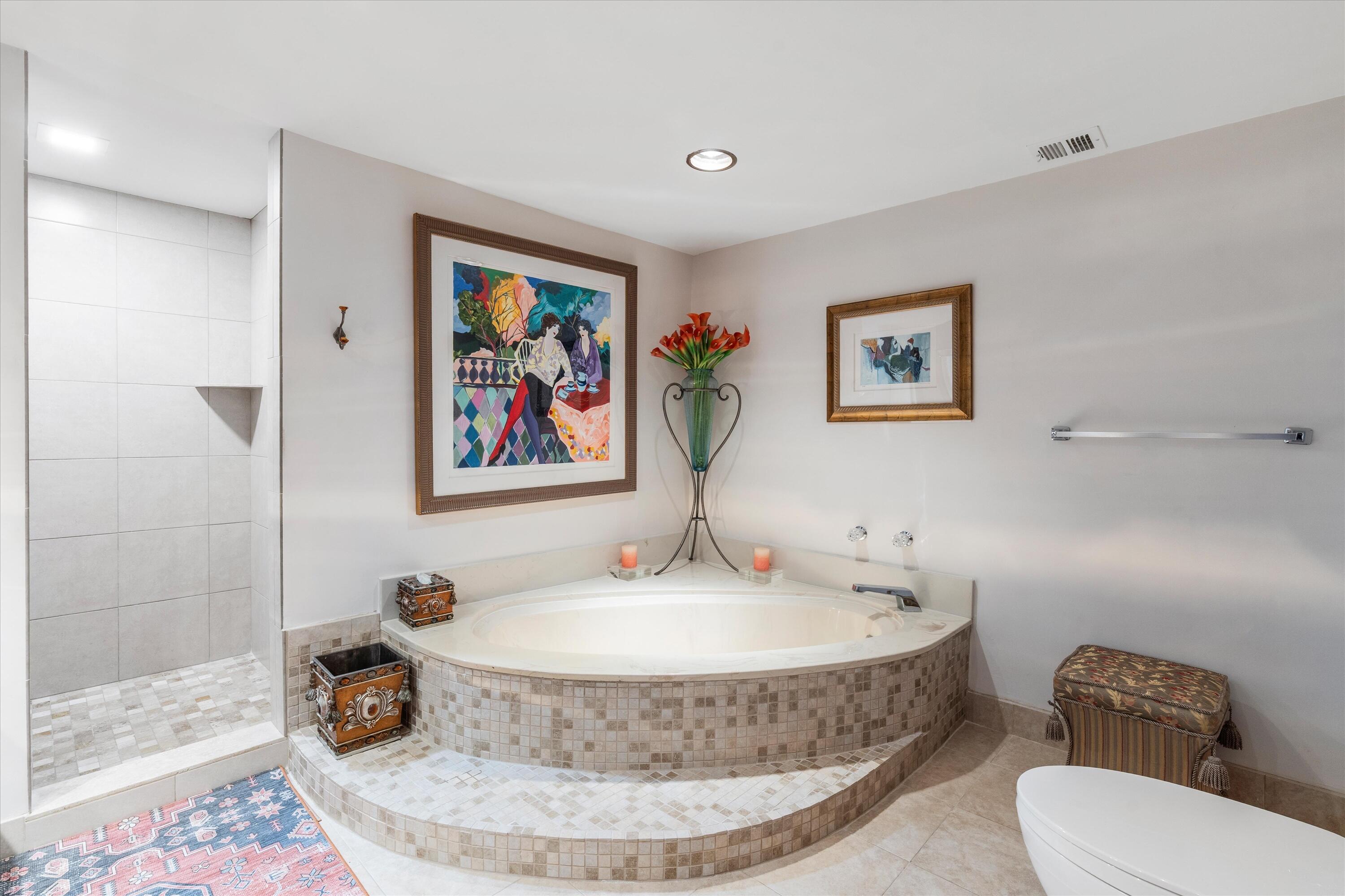 LA FONTANA CONDO - Residential