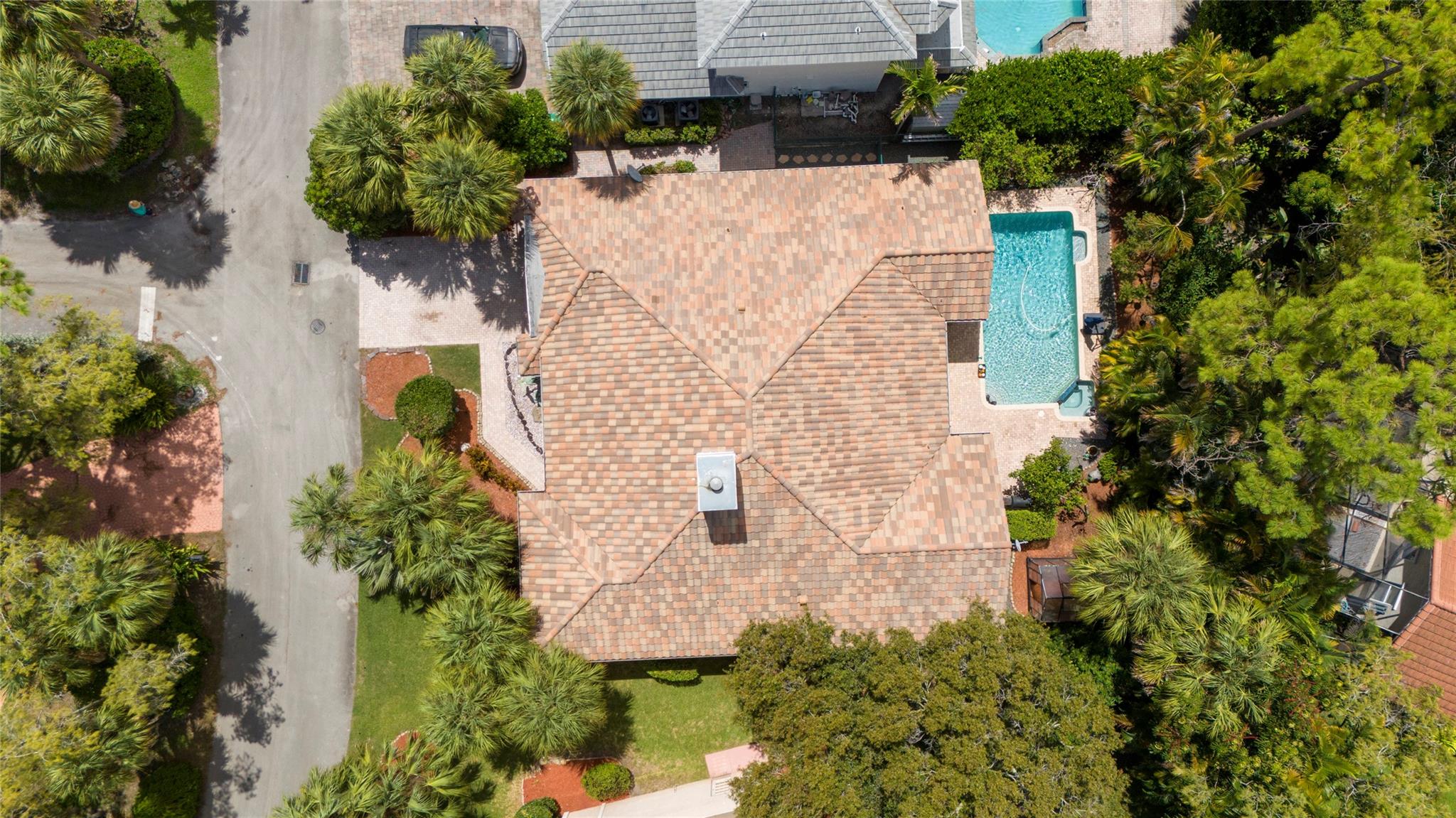 Woodside Vill Sec One 92- - Residential
