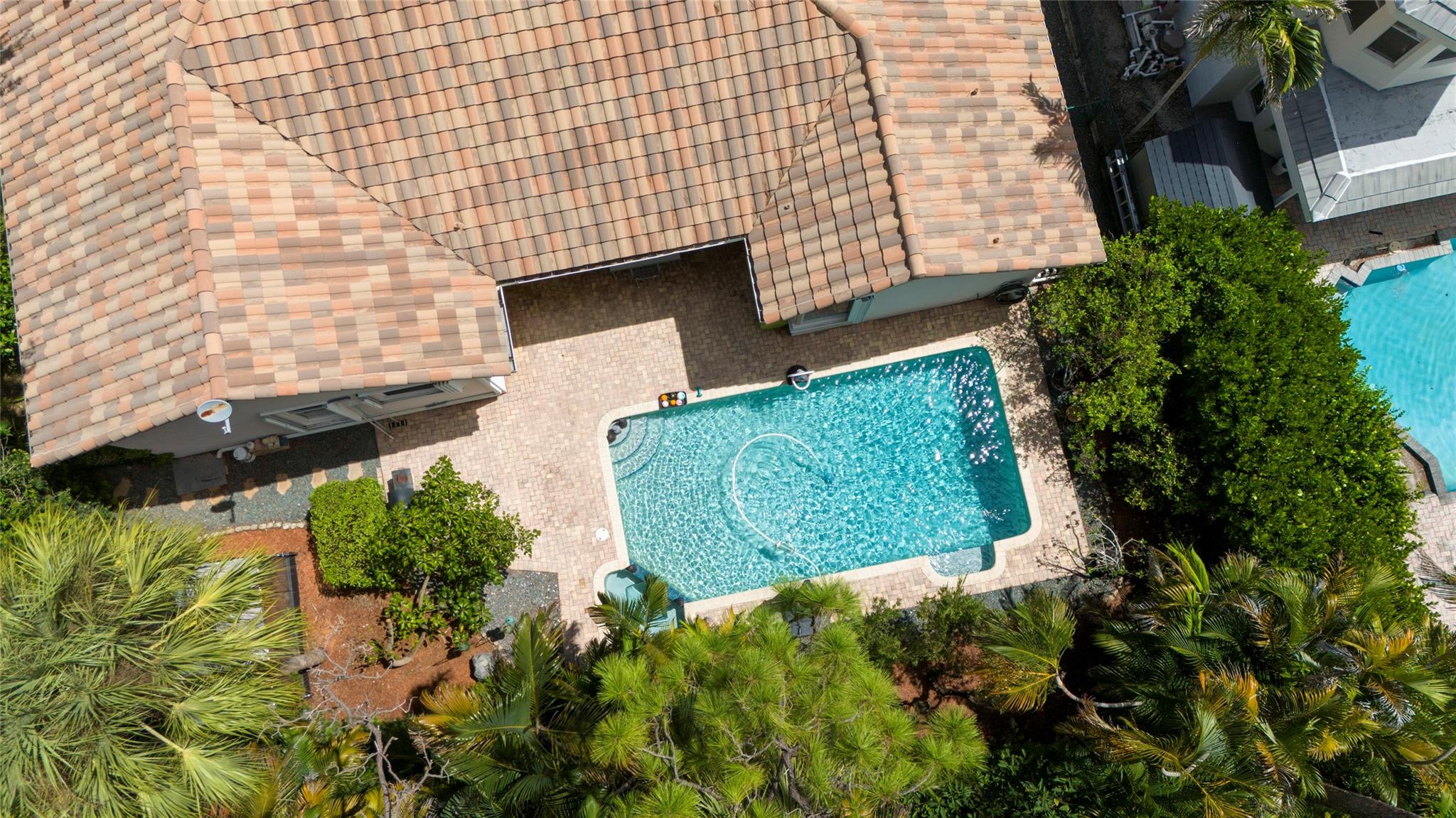 Woodside Vill Sec One 92- - Residential