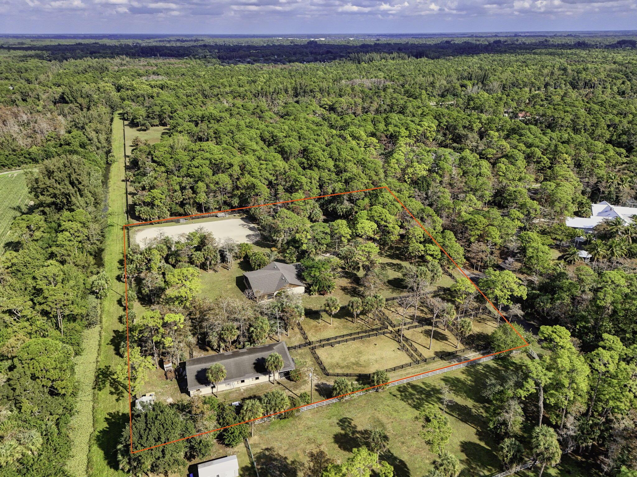 FOX TRAIL - Residential