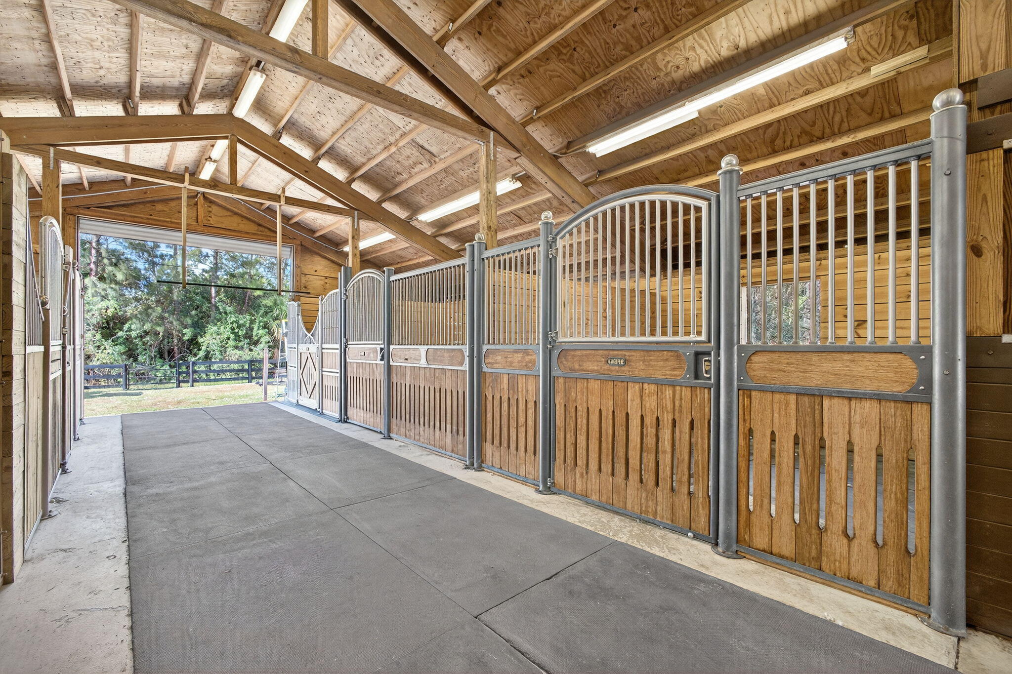 FOX TRAIL - Residential