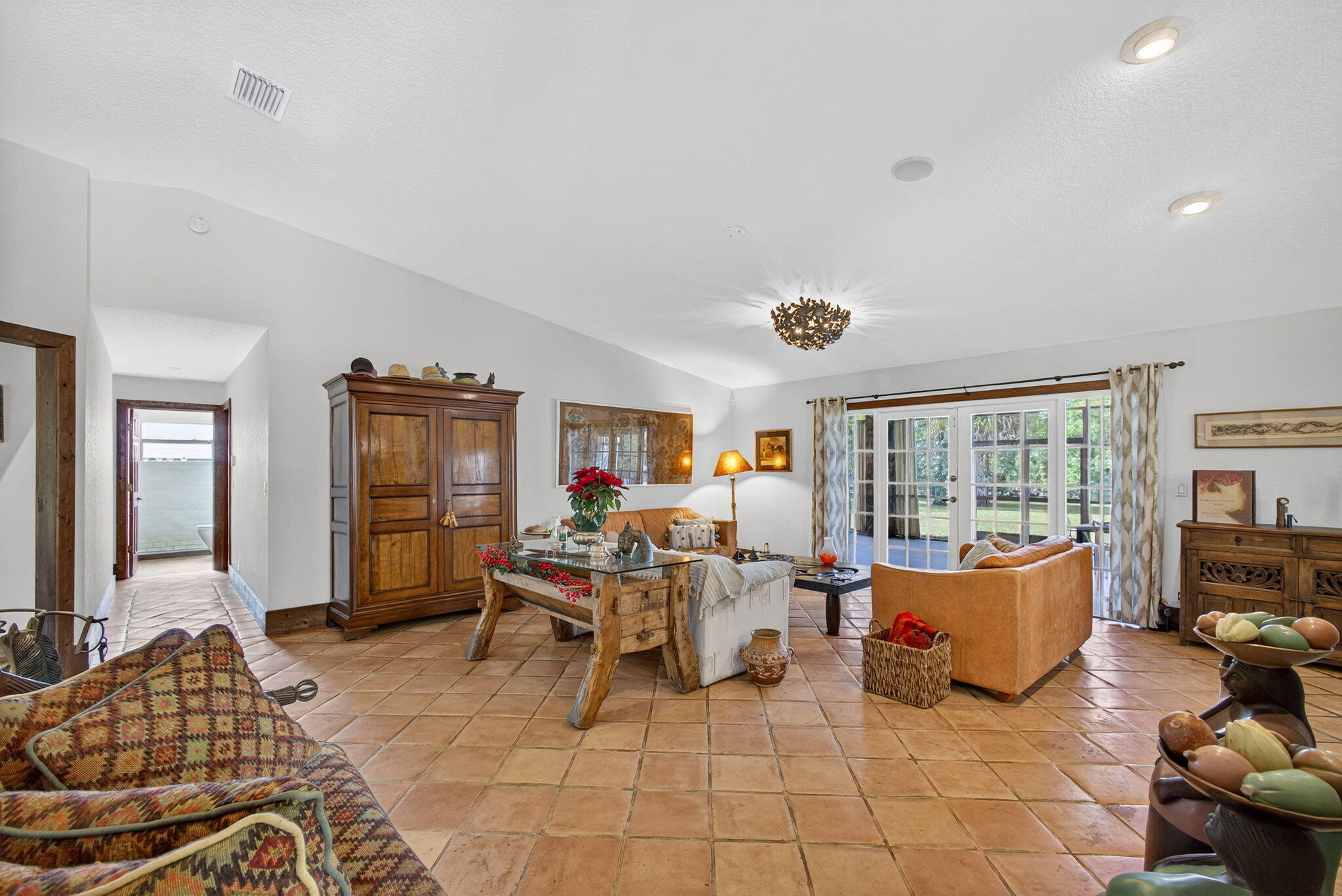 FOX TRAIL - Residential