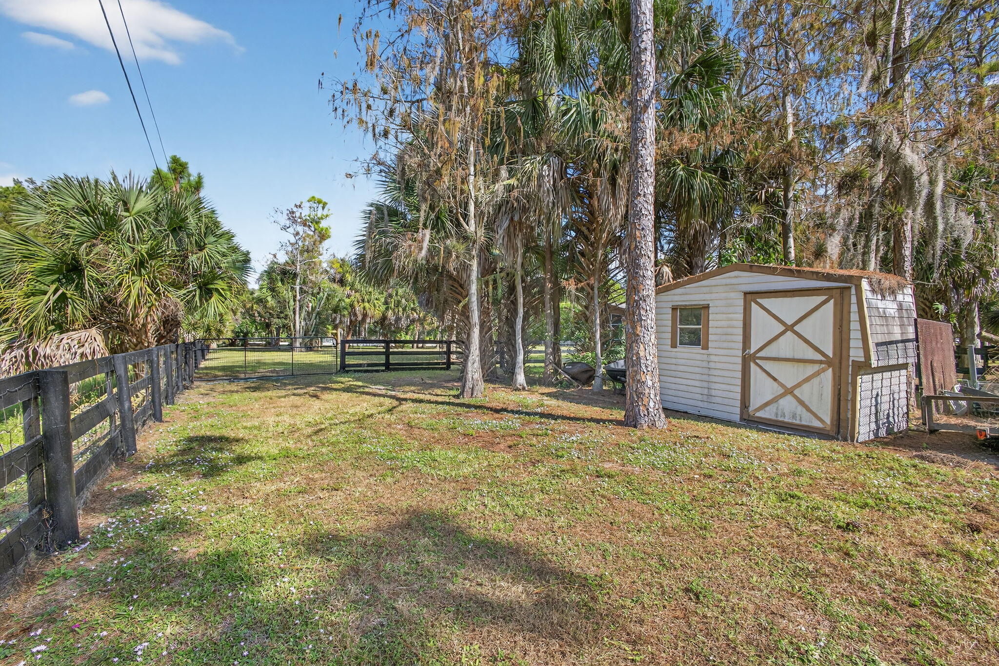 FOX TRAIL - Residential