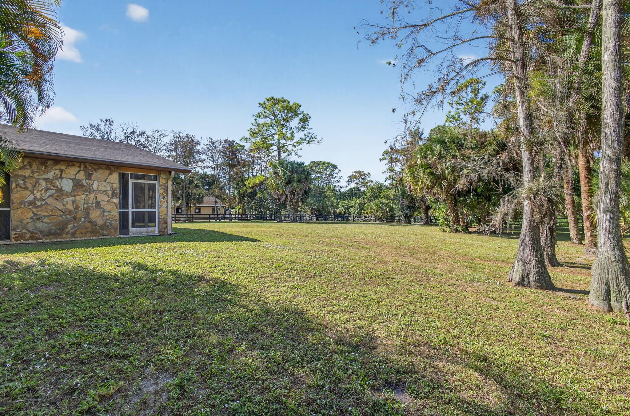 FOX TRAIL - Residential