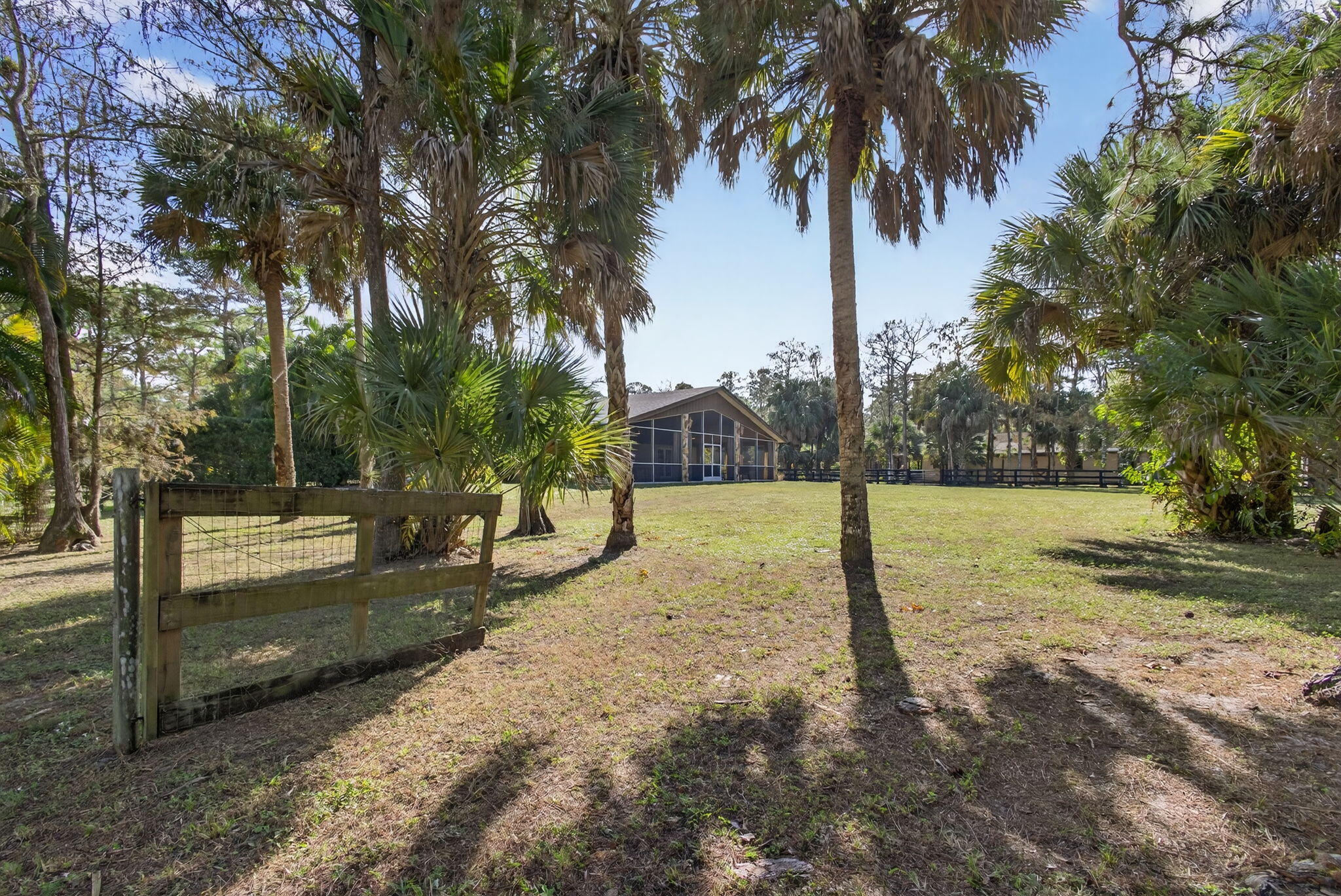 FOX TRAIL - Residential