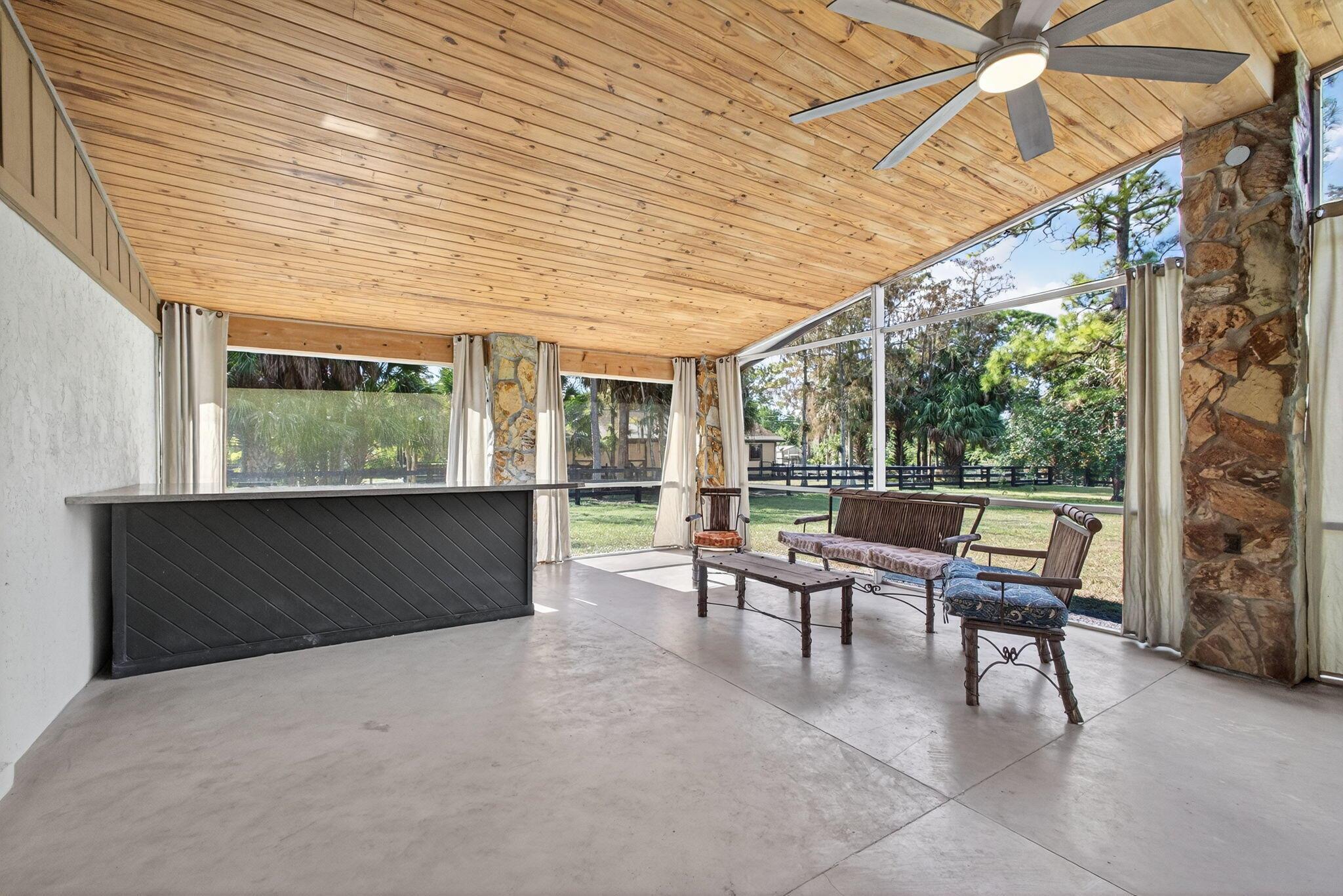 FOX TRAIL - Residential