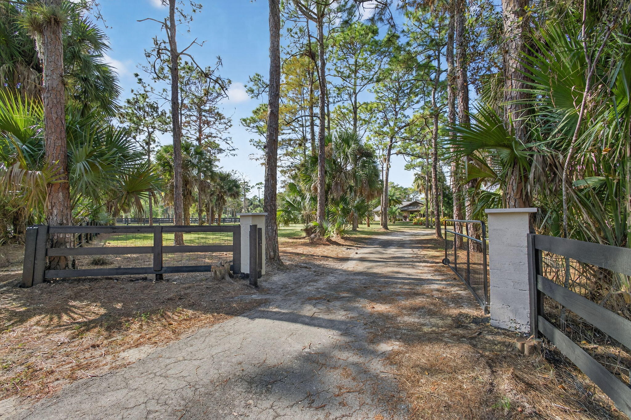 FOX TRAIL - Residential