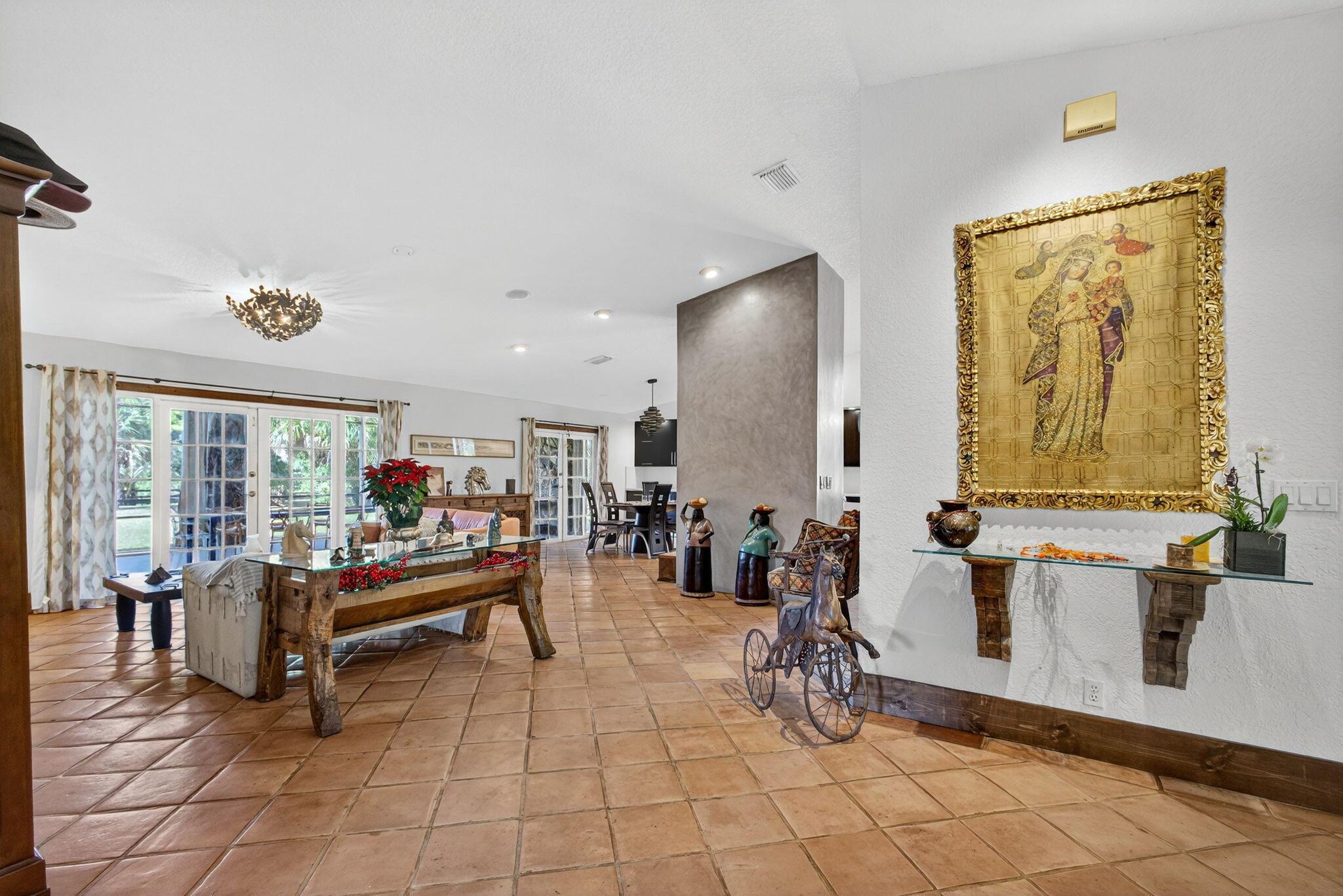 FOX TRAIL - Residential