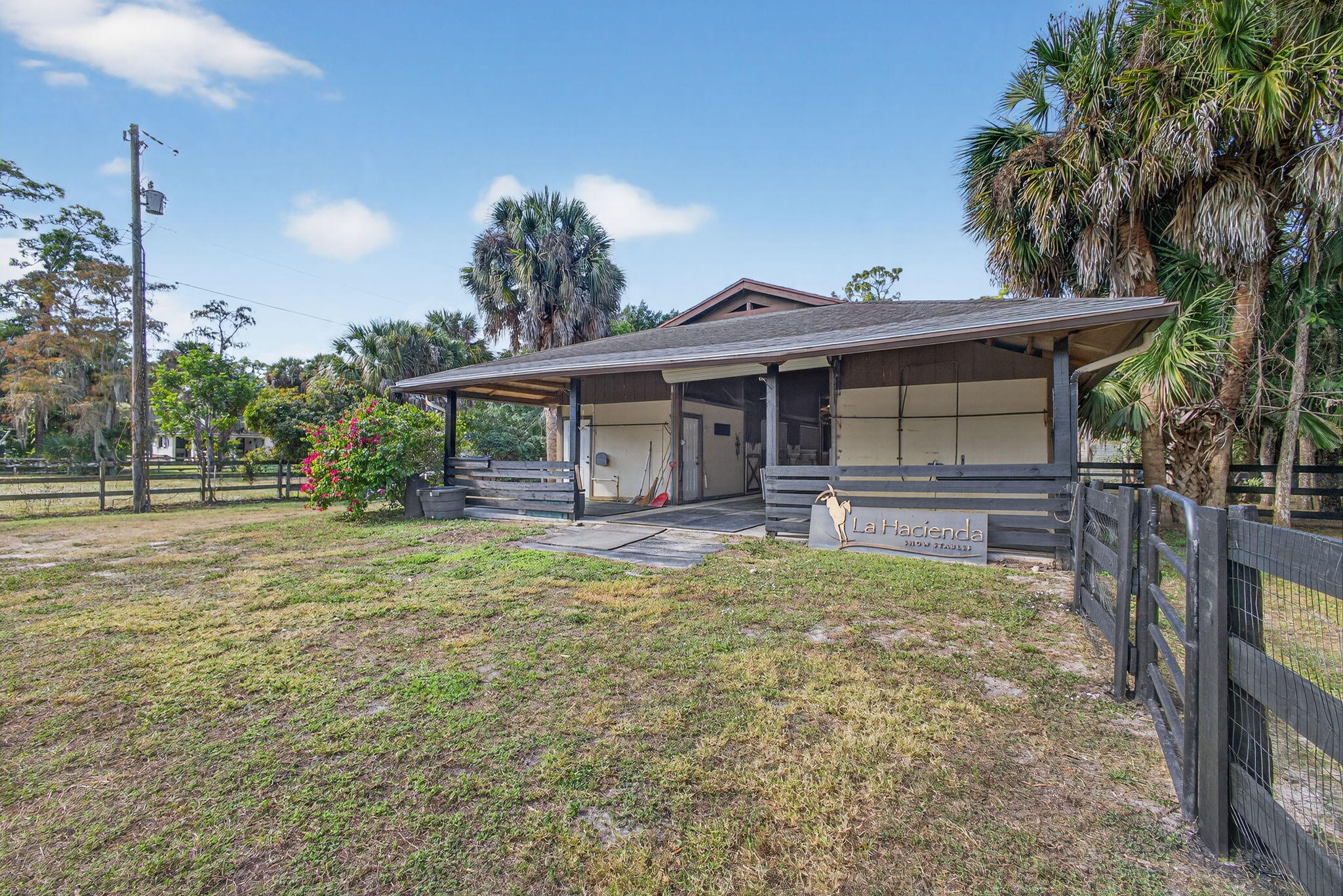 FOX TRAIL - Residential