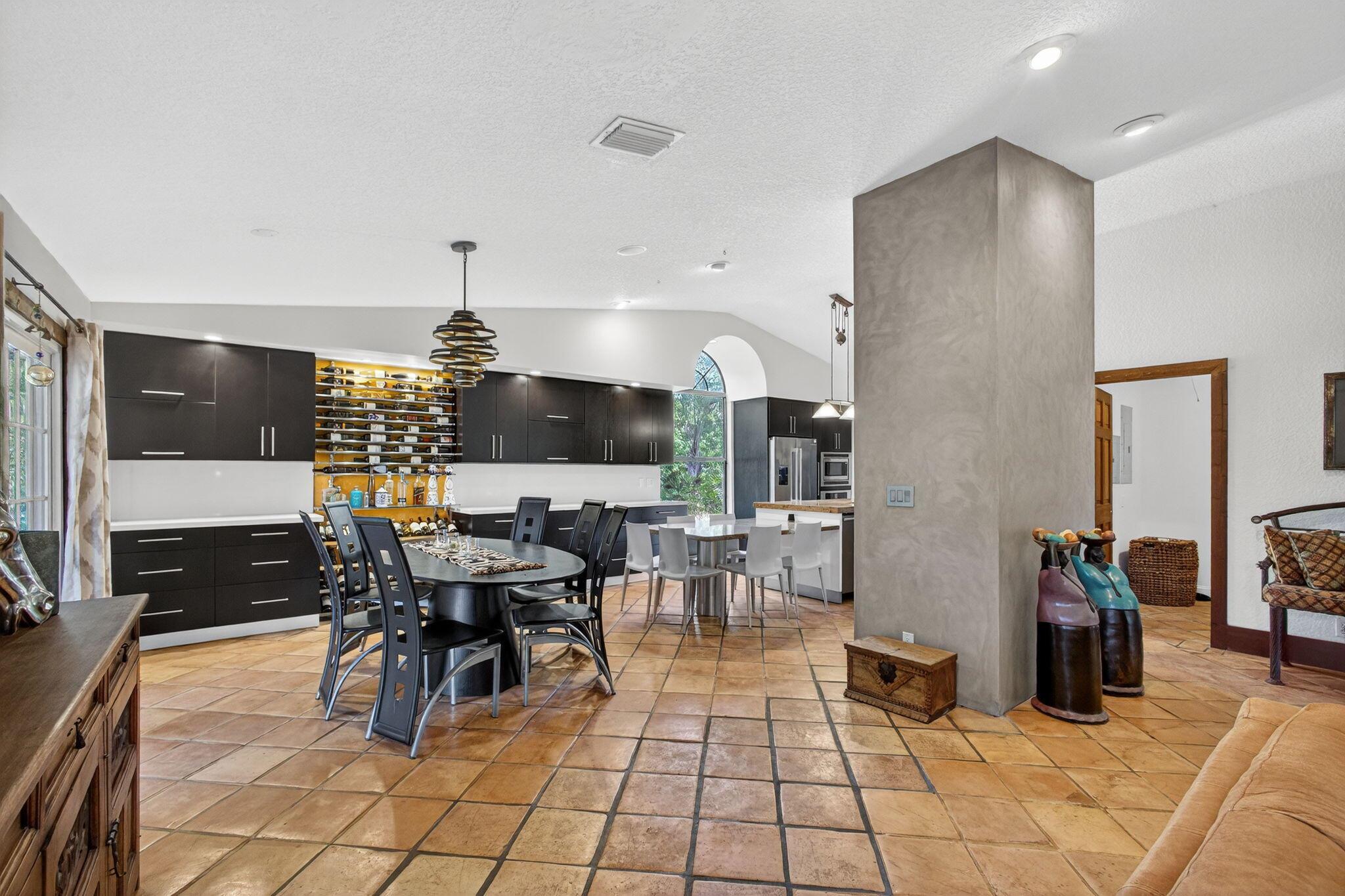 FOX TRAIL - Residential